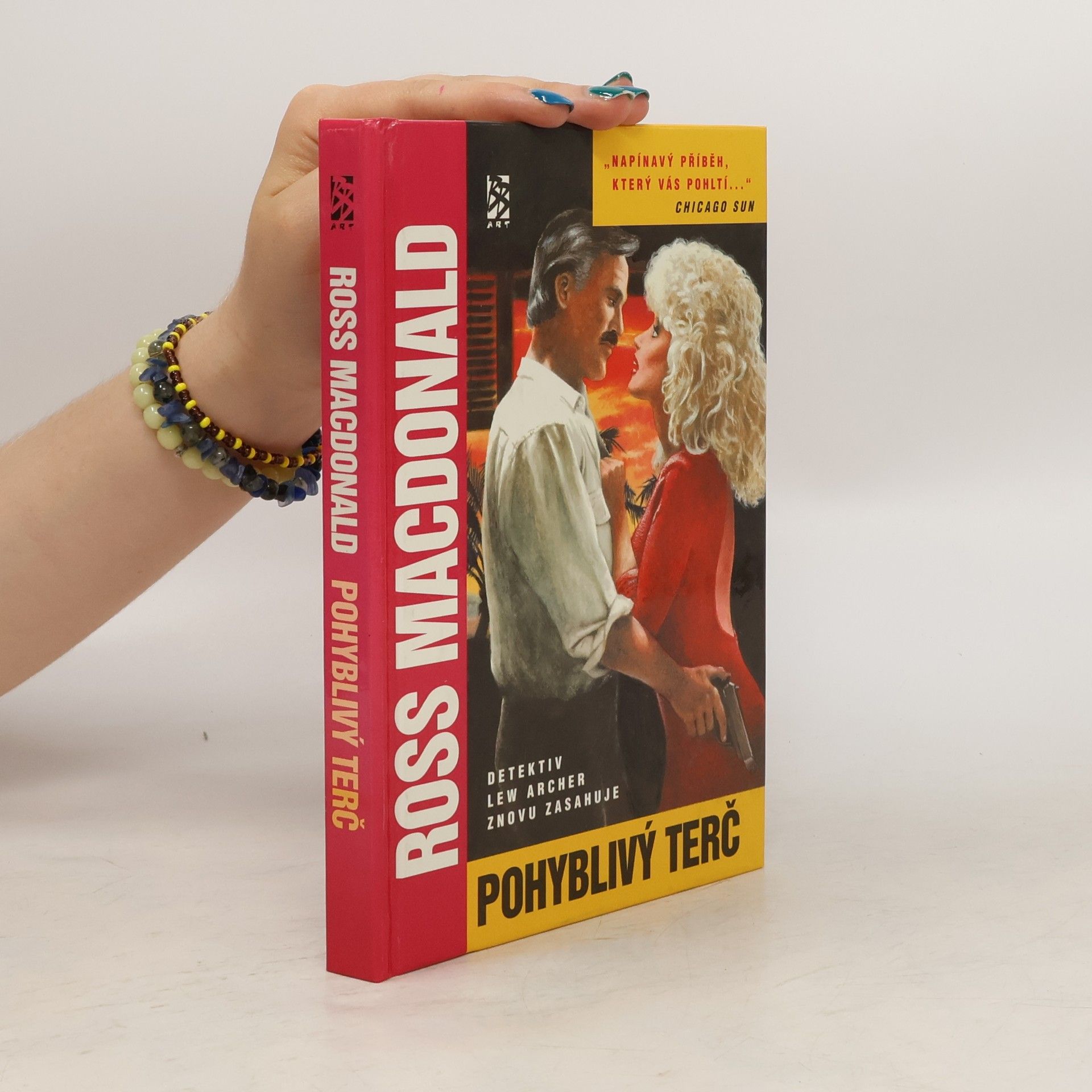 Ross Macdonald Pochyblivý terč