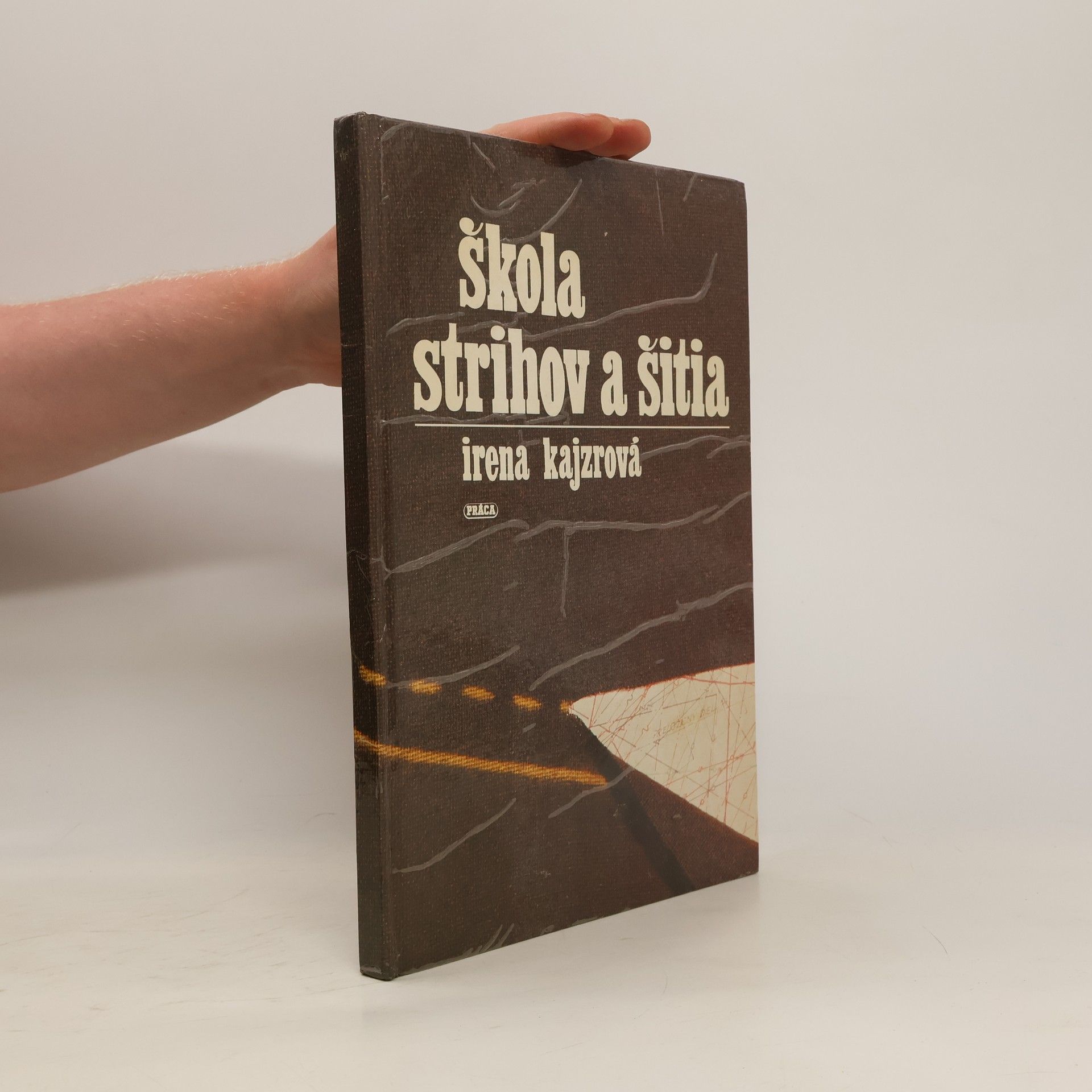Irena Kajzrová Škola strihov a šitia