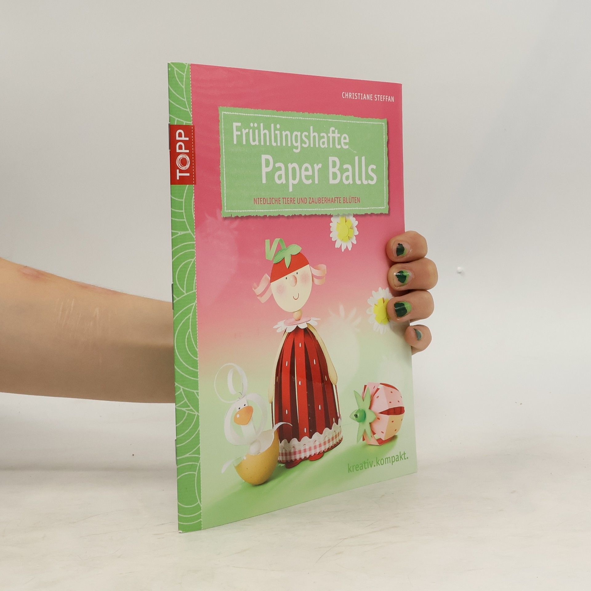 Christiane Steffan Frühlingshafte Paper Balls