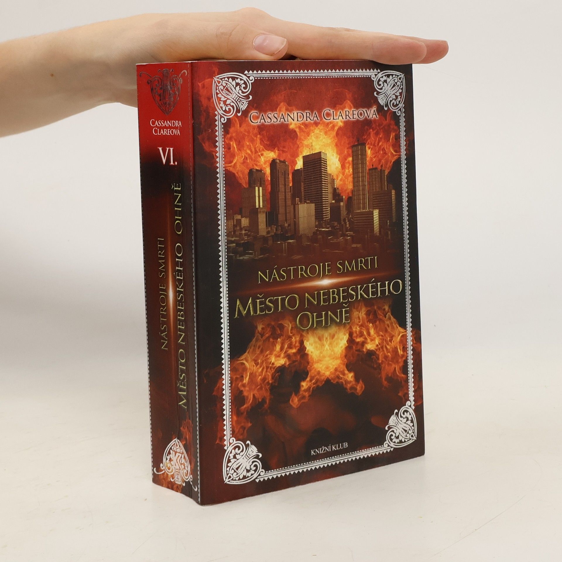 Cassandra Clare Nástroje smrti. VI., Město nebeského ohně