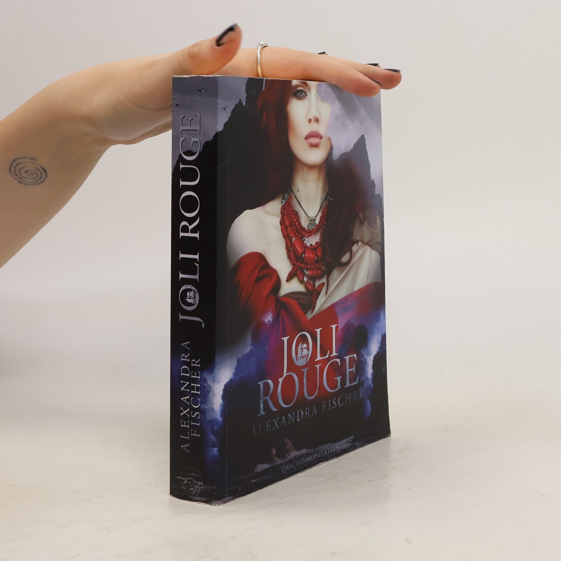 Alexandra Fischer Joli Rouge