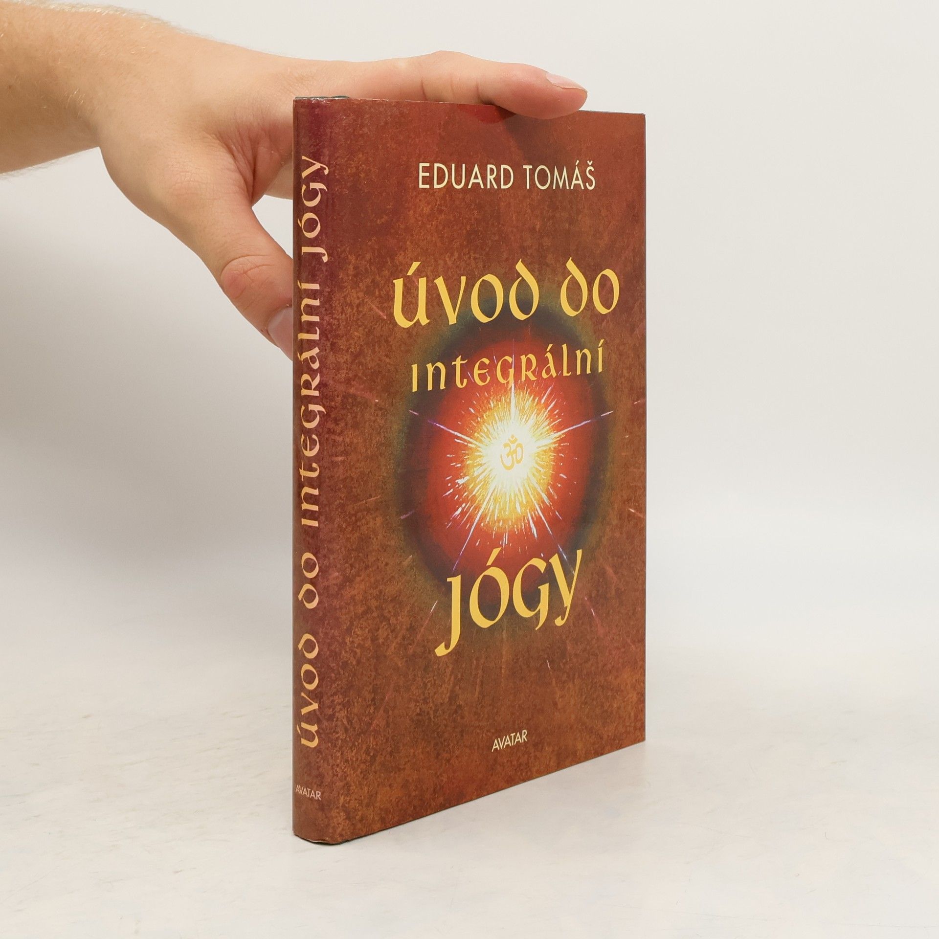 Eduard Tomáš Úvod do integrální jógy