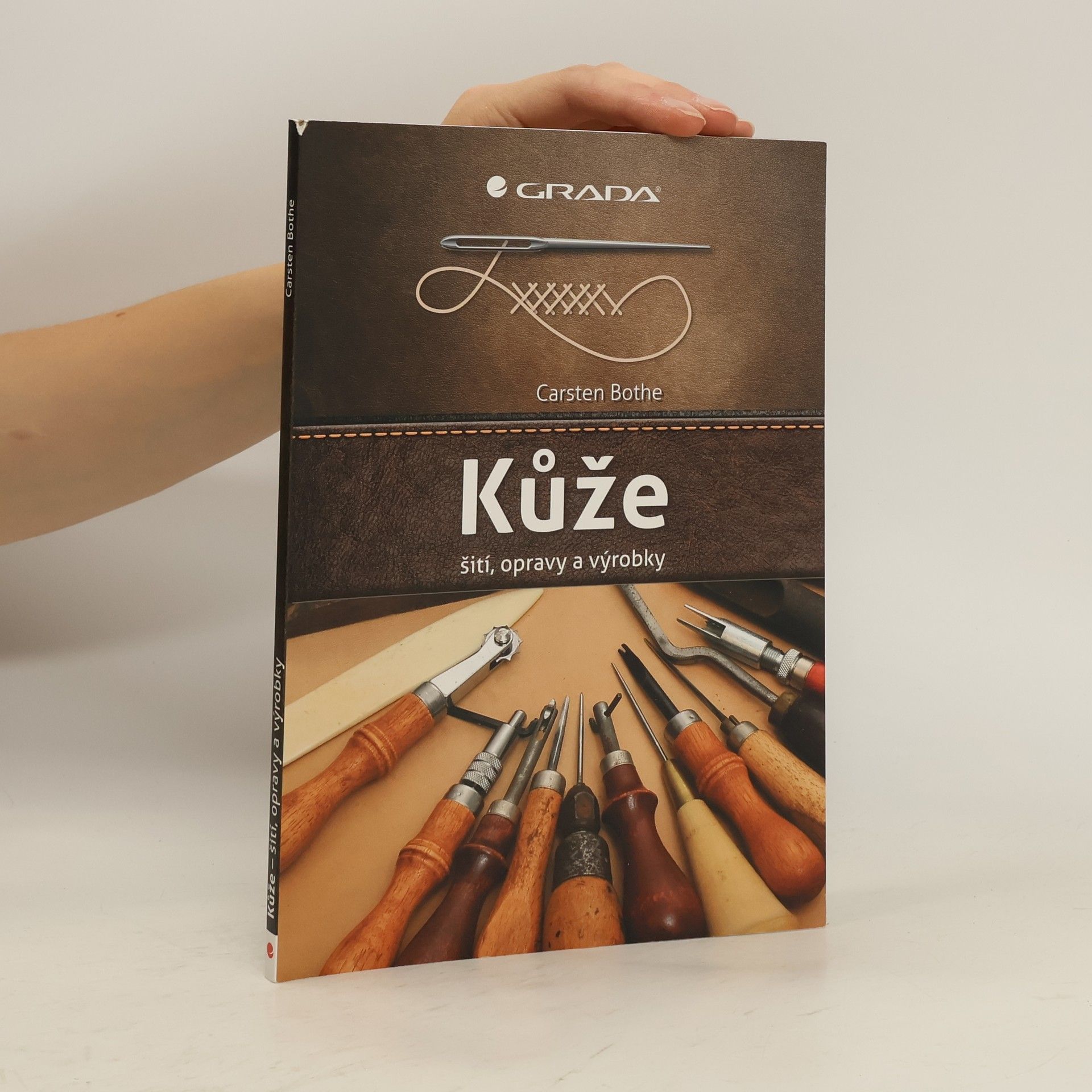 Carsten Bothe Kůže: šití, opravy a výrobky