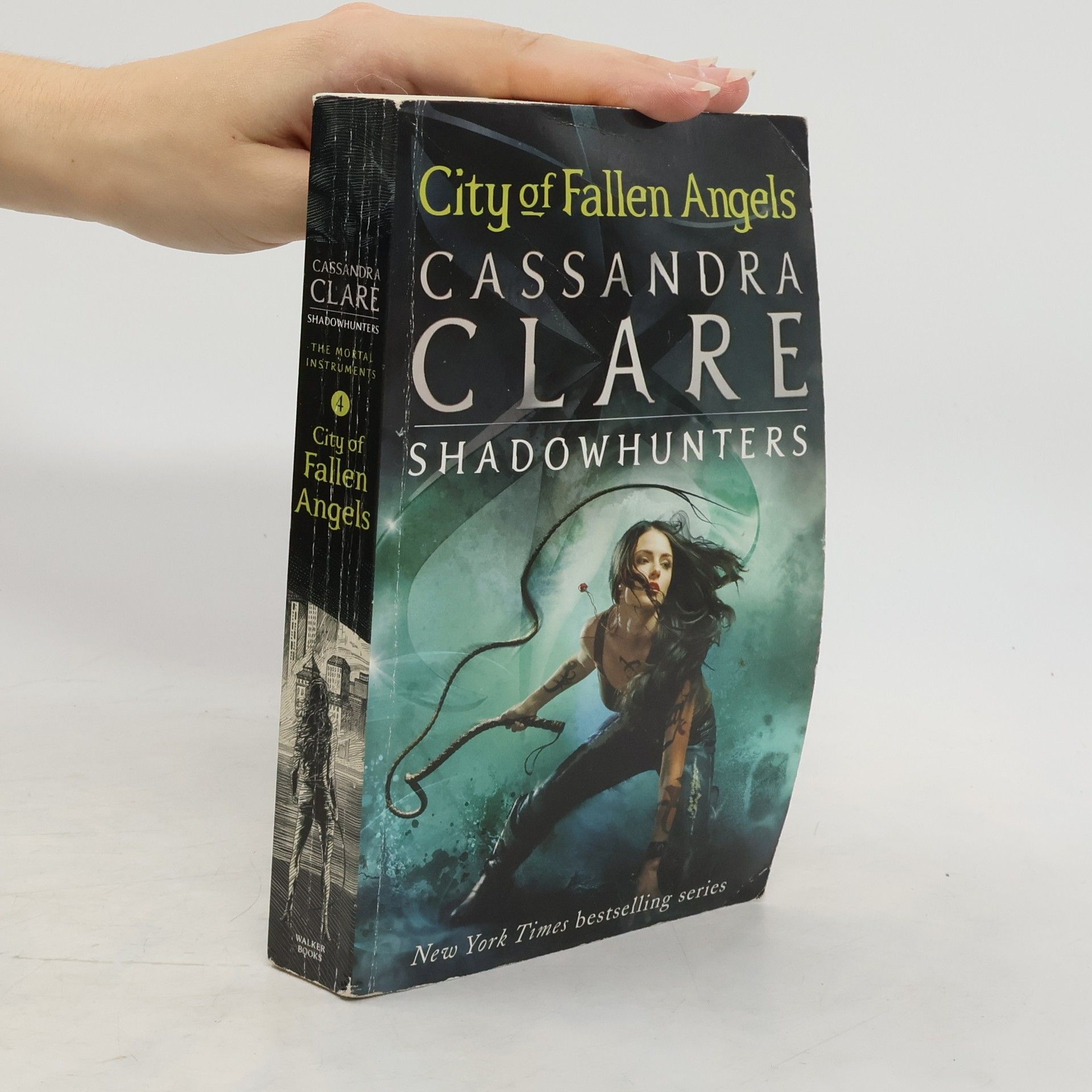 Cassandra Clare The mortal instruments. Book four, City of fallen angels