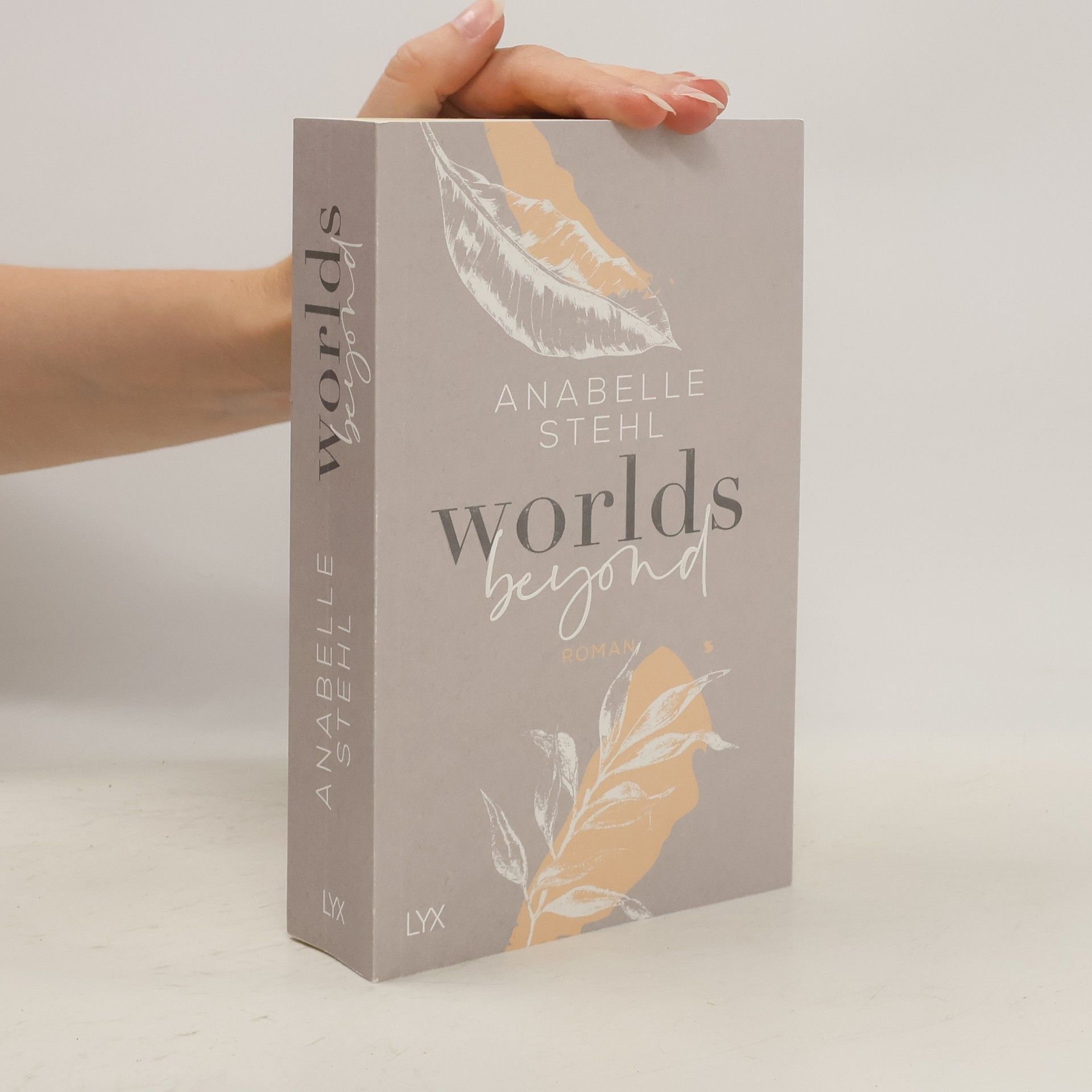 Anabelle Stehl Worlds beyond