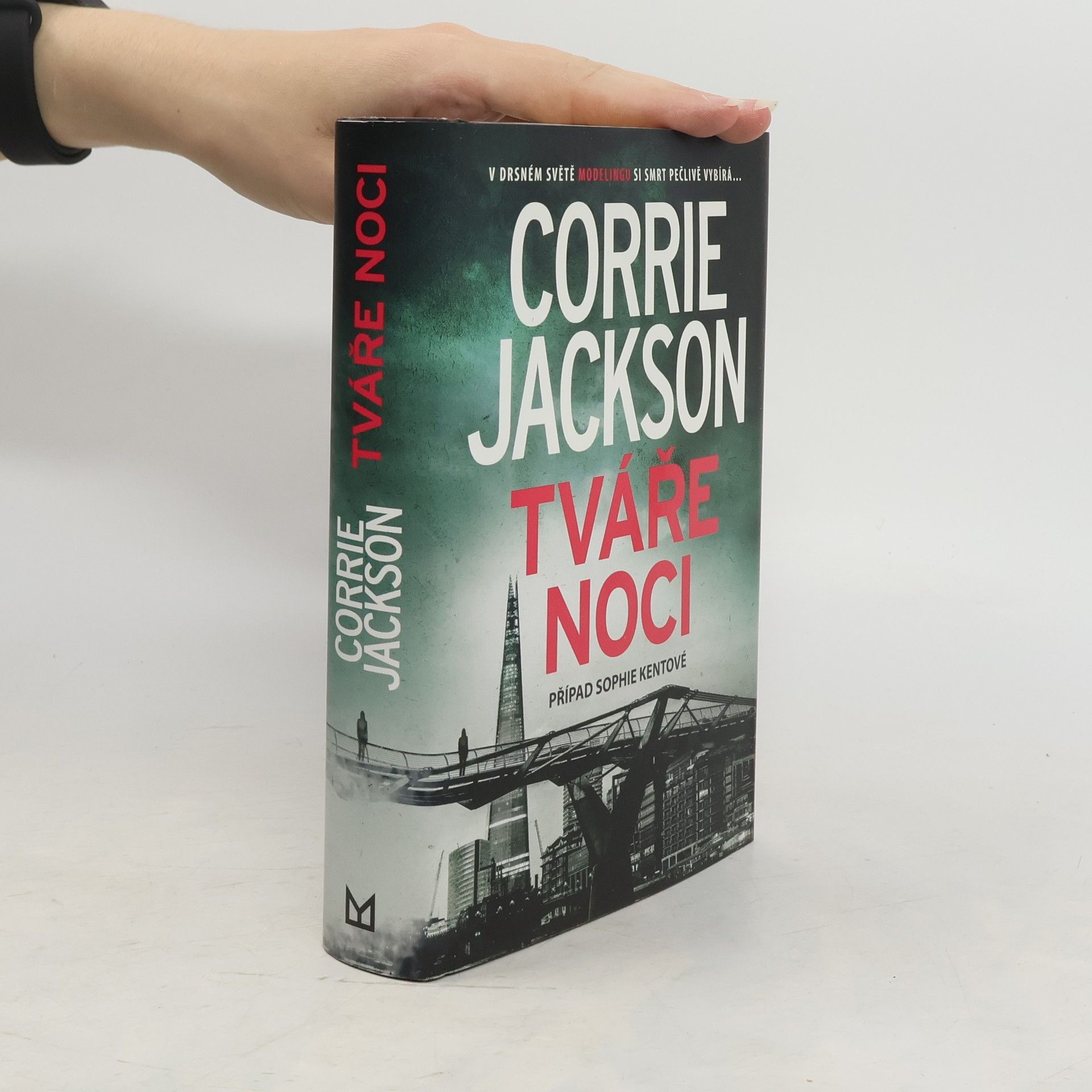 Corrie Jackson Tváře noci