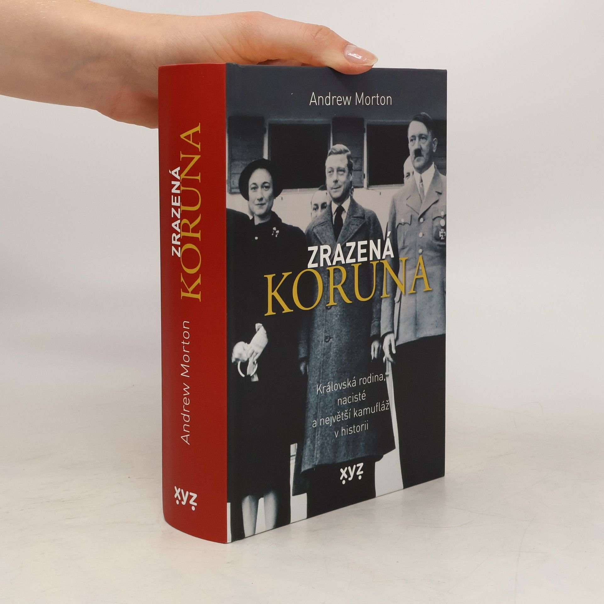 Andrew Morton Zrazená koruna