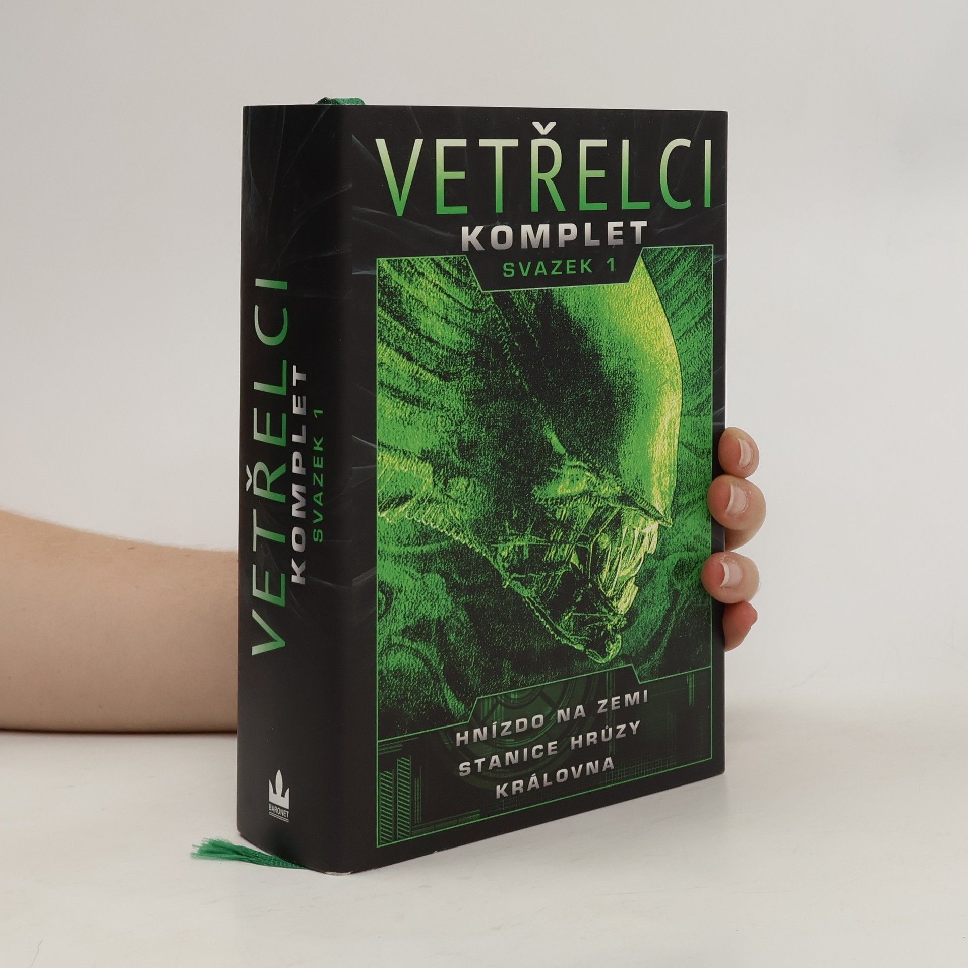 Steve Perry Vetřelci: komplet. (Svazek 1)