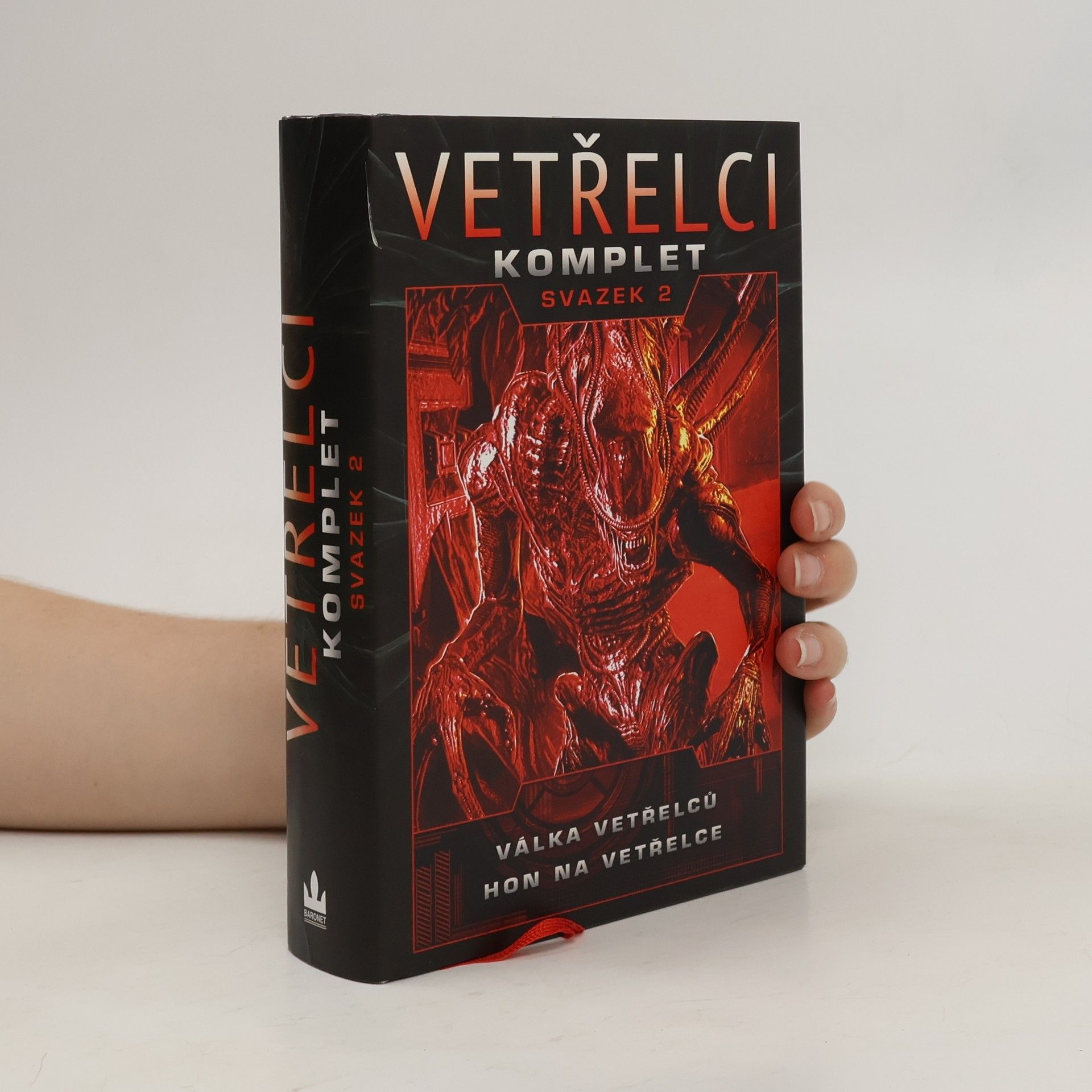 Robert Sheckley Vetřelci - komplet, svazek 2 (Válka vetřelců, Hon na vetřelce)