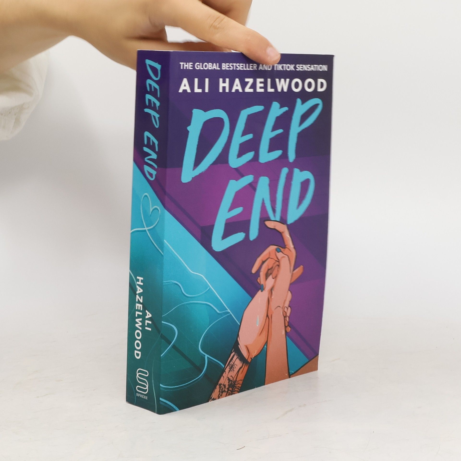 Ali Hazelwood Deep End