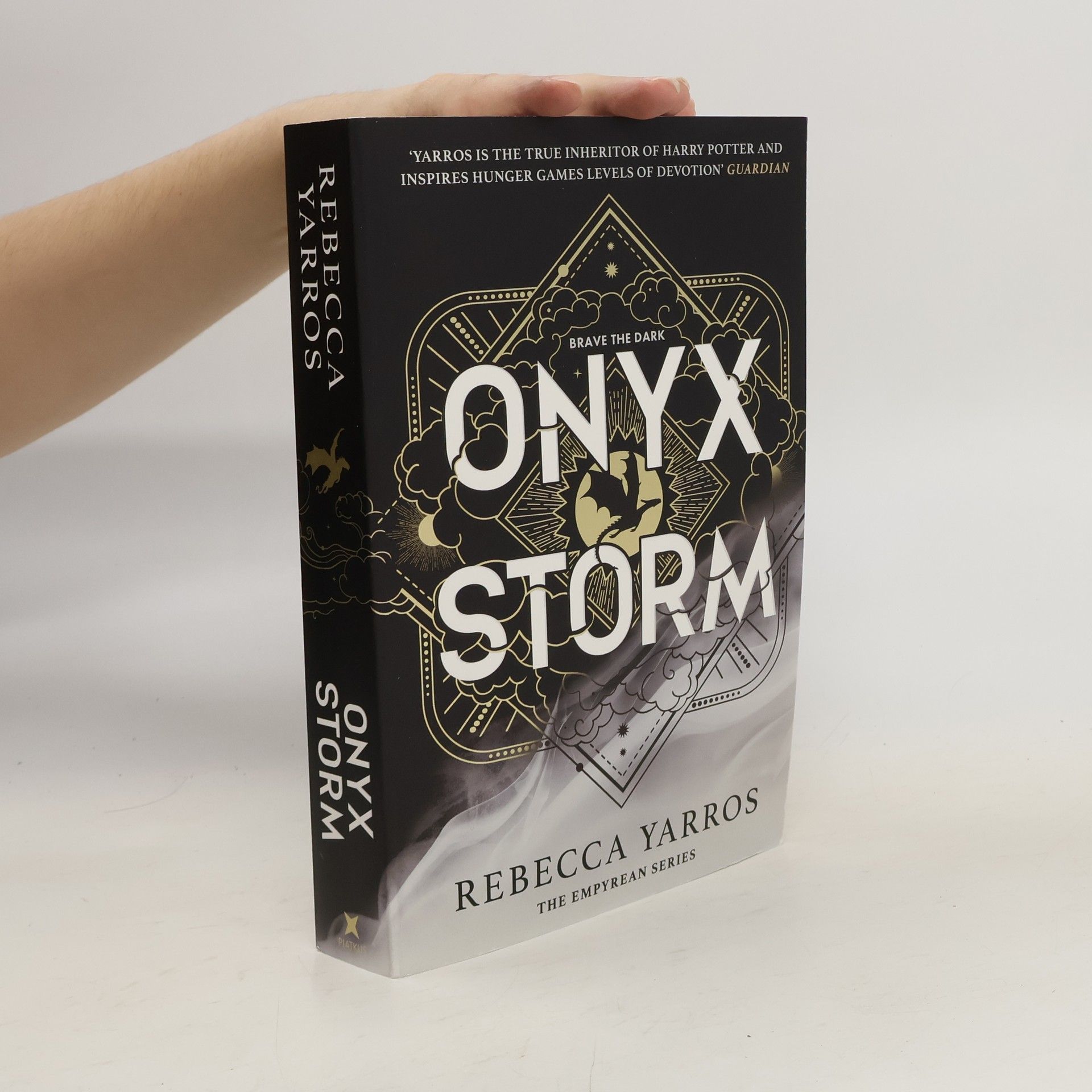 Rebecca Yarros Onyx Storm