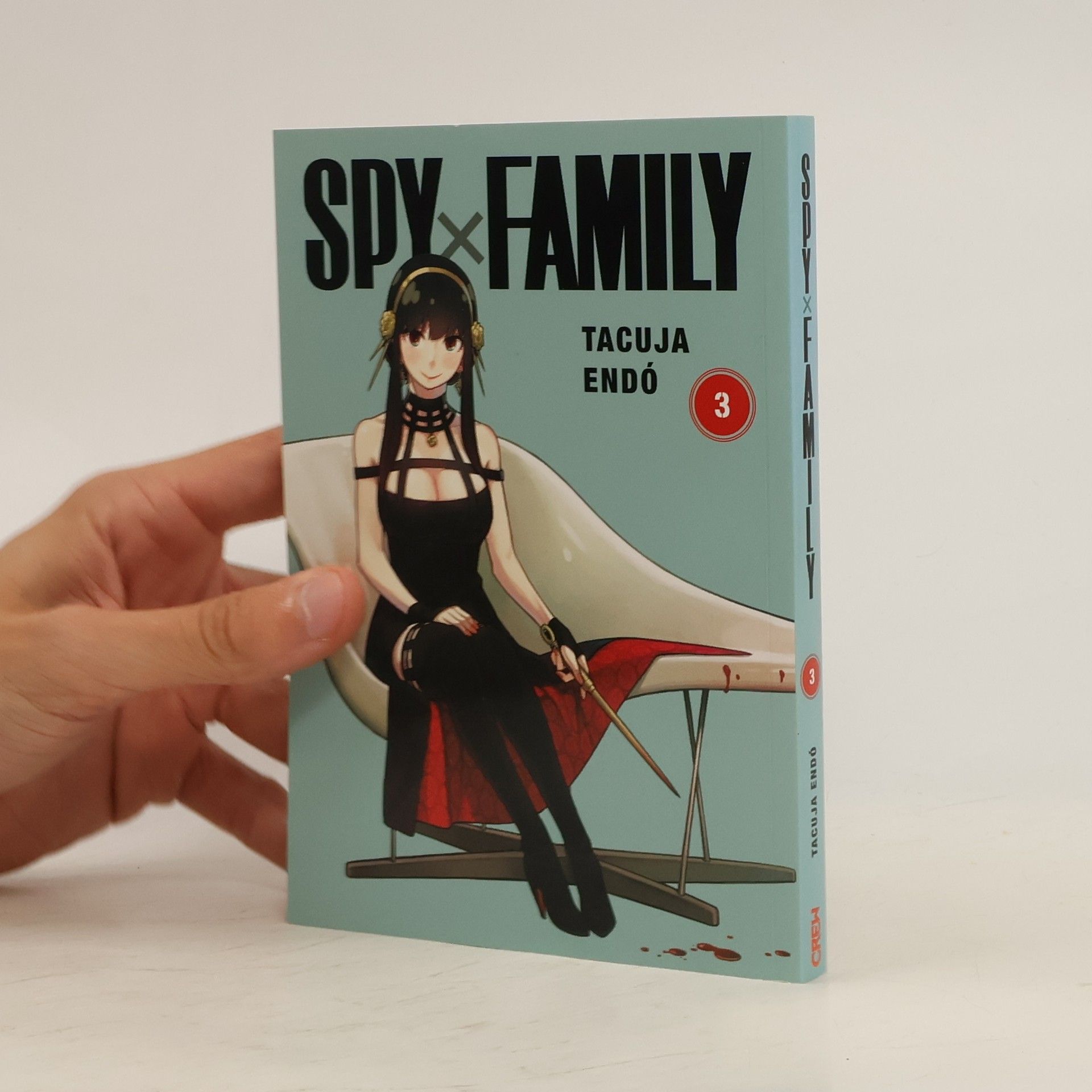Tacuja Endó Spy x Family 3