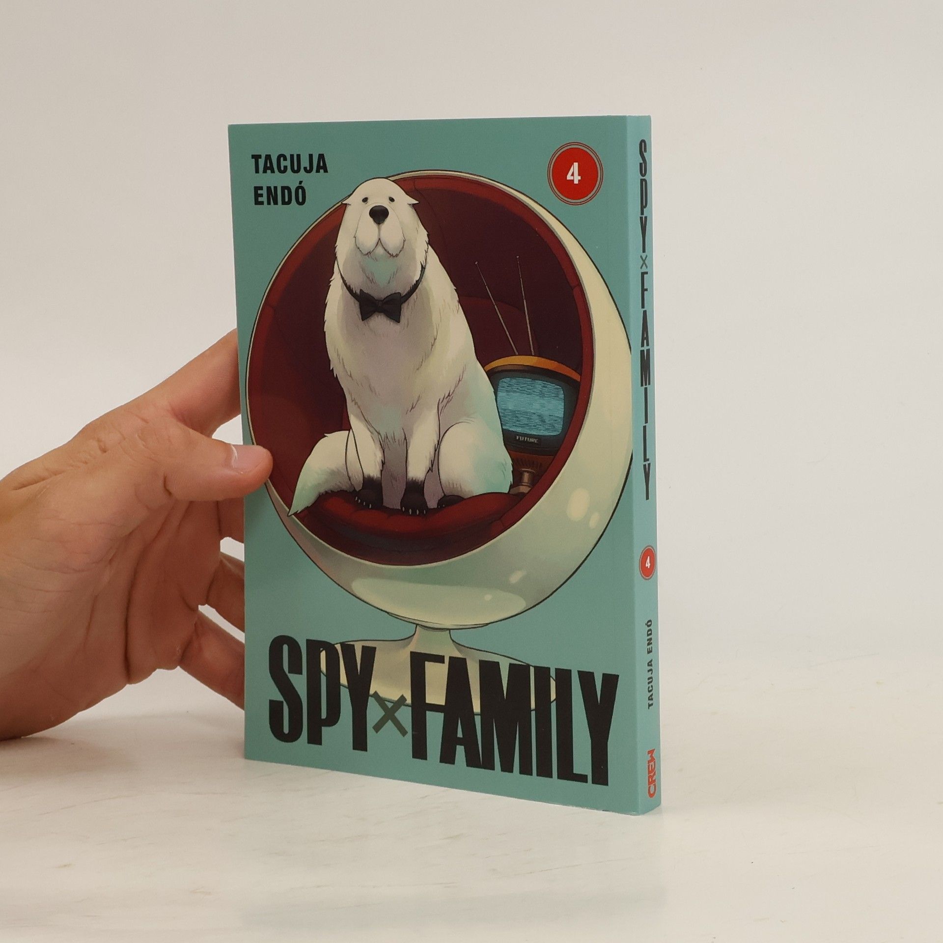 Tacuja Endó Spy x Family 4