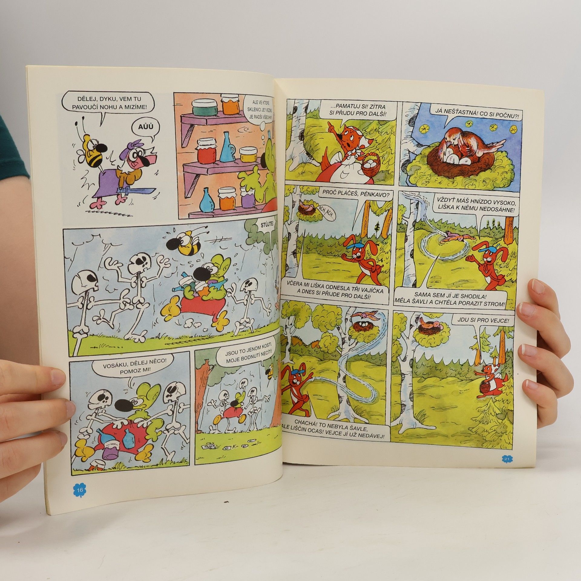 Autores varios Čtyřlístek 332. 6/2002