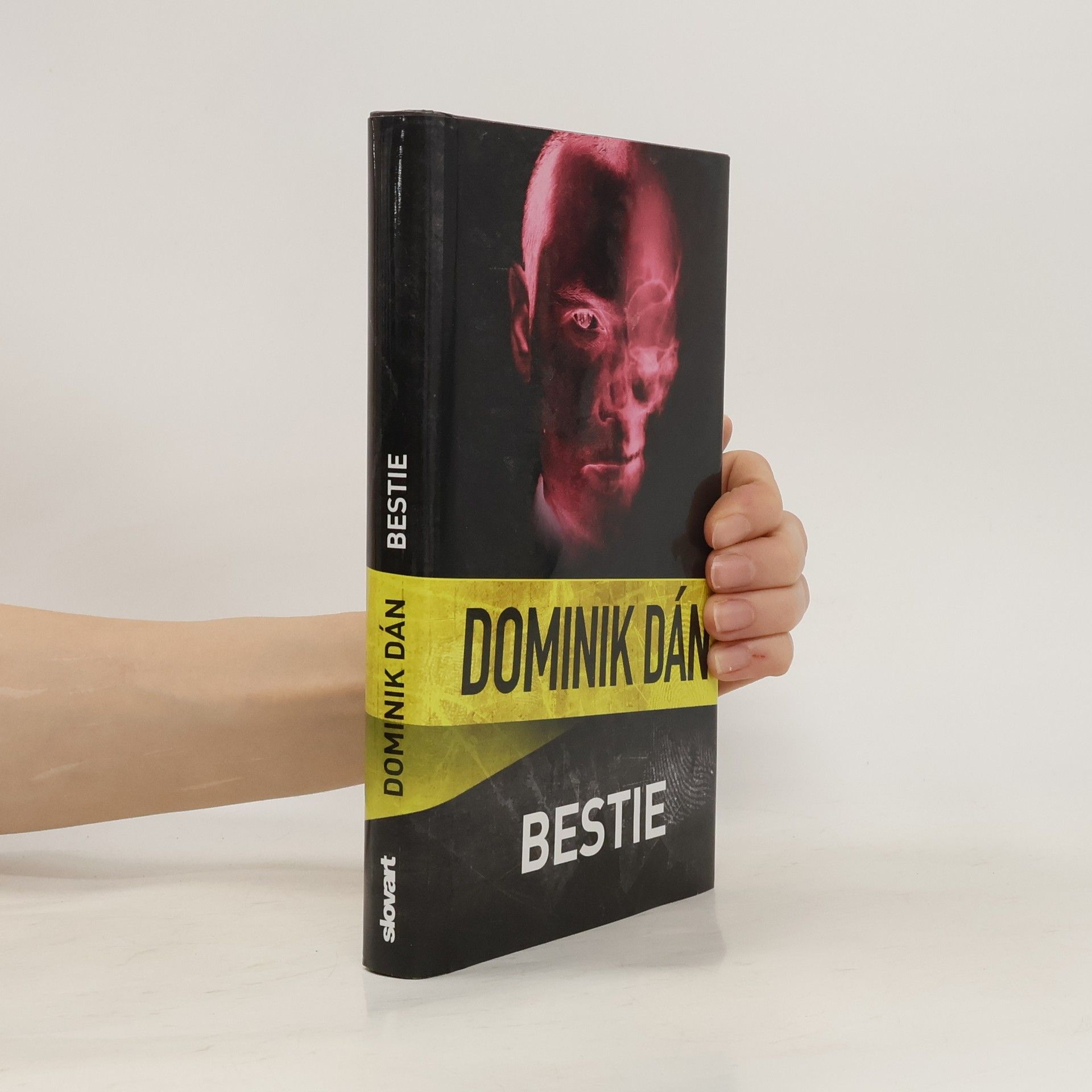 Dominik Dán Bestie