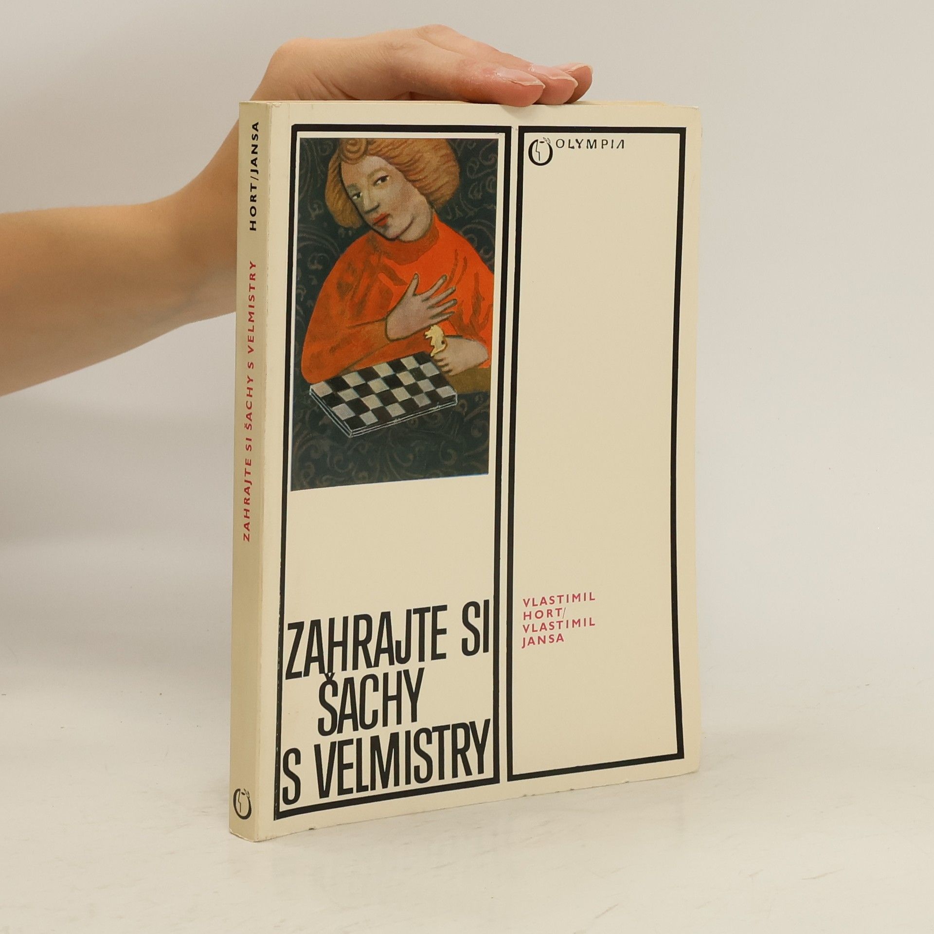 Zahrajte si šachy s velmistry