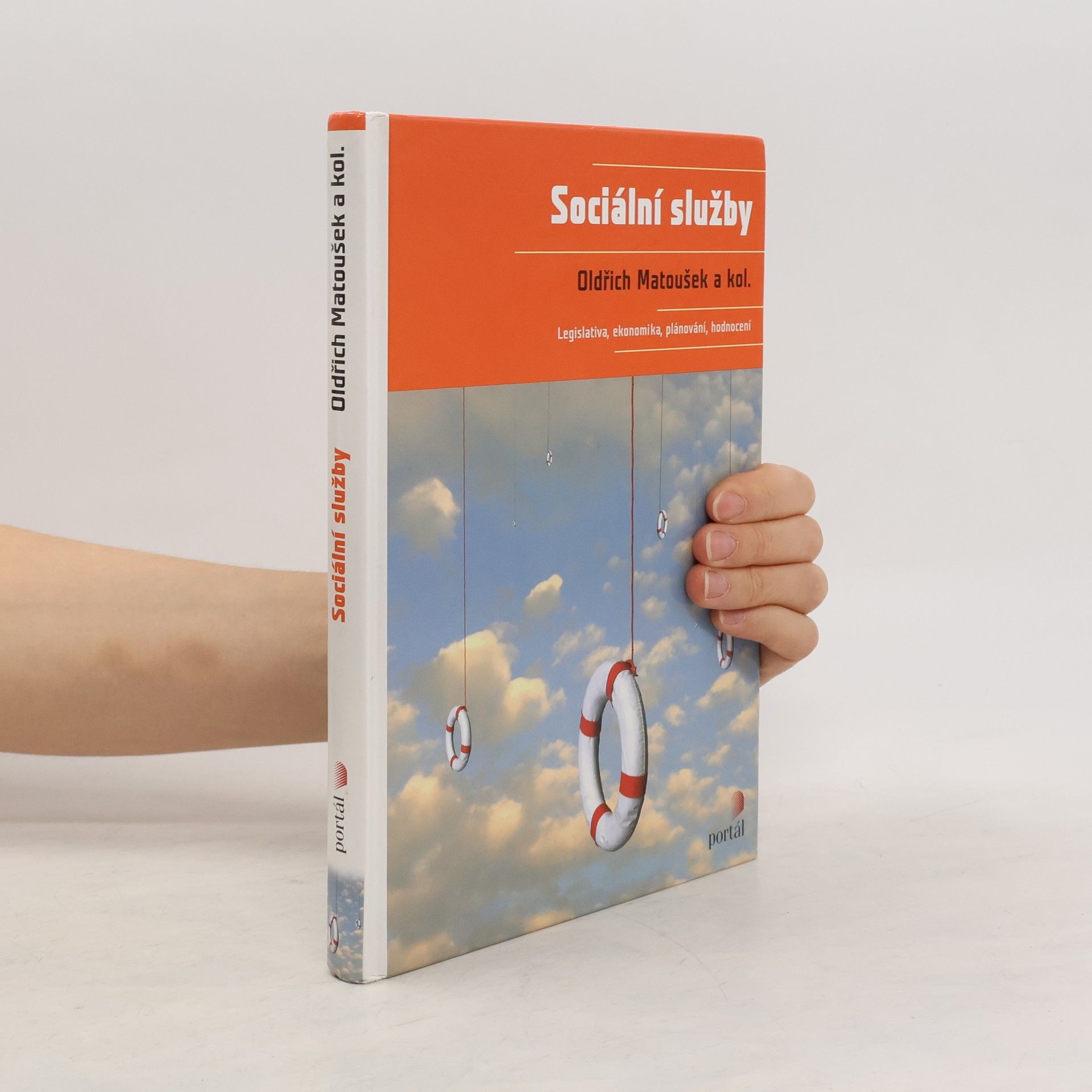 Oldřich Matoušek Sociální služby