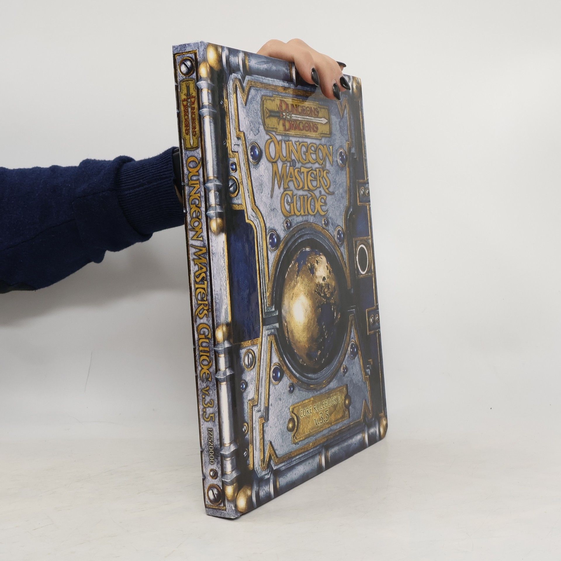 Monte Cook Dungeon & Dragons. Dungeon Masters Guide: Core Rulebook v.3.5.