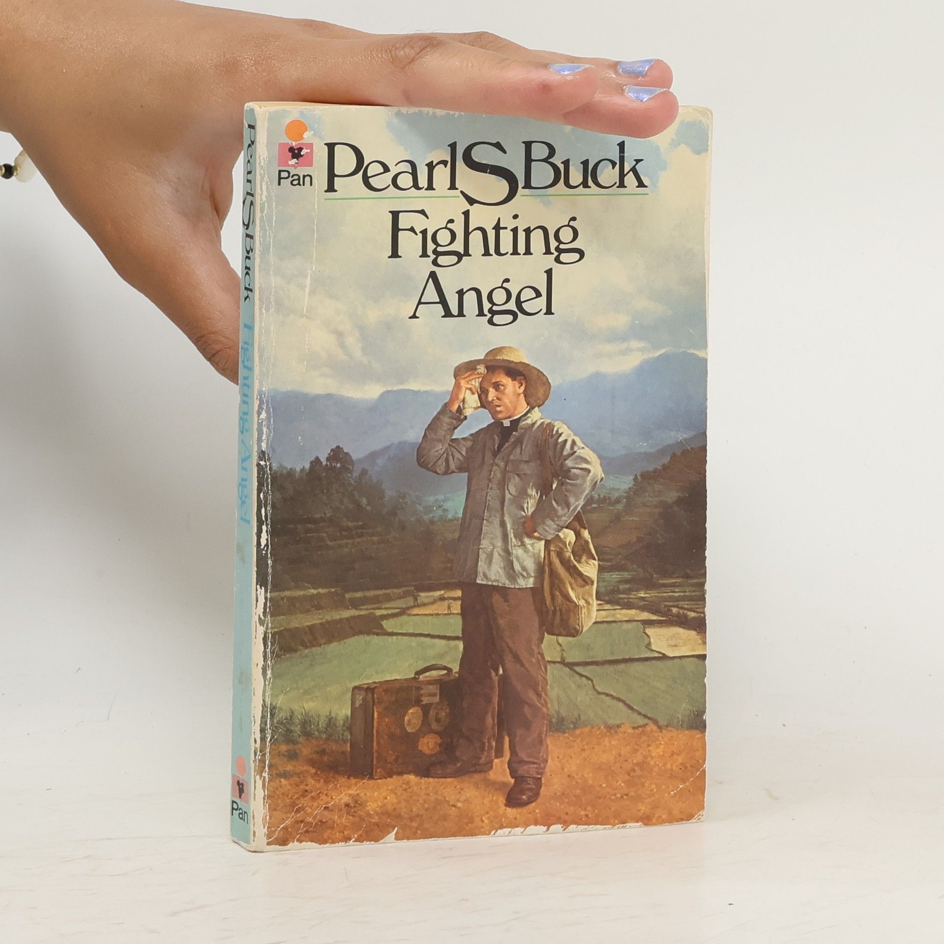 Pearl S. Bucková Fighting Angel