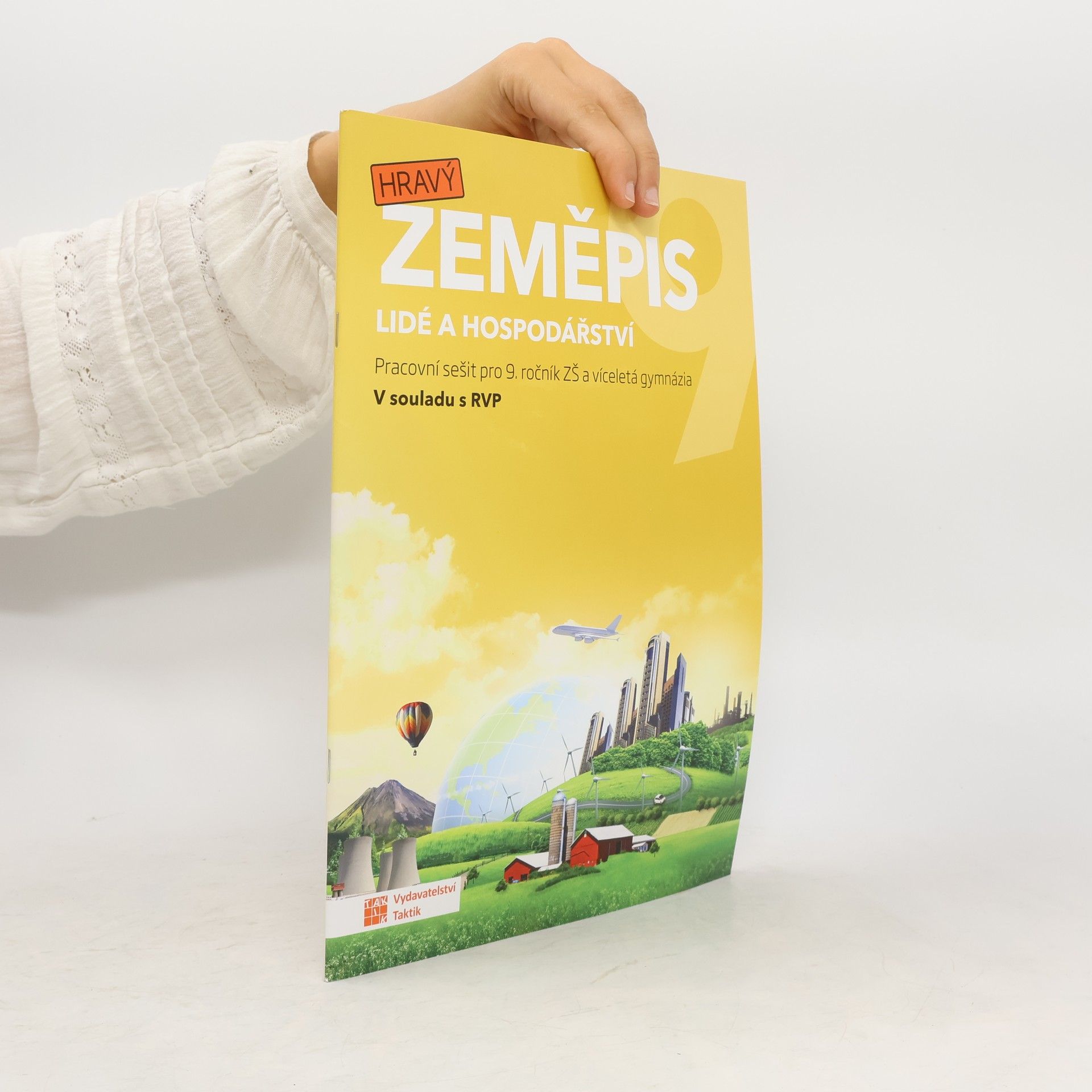 Collectif d'auteurs Hravý zeměpis 9
