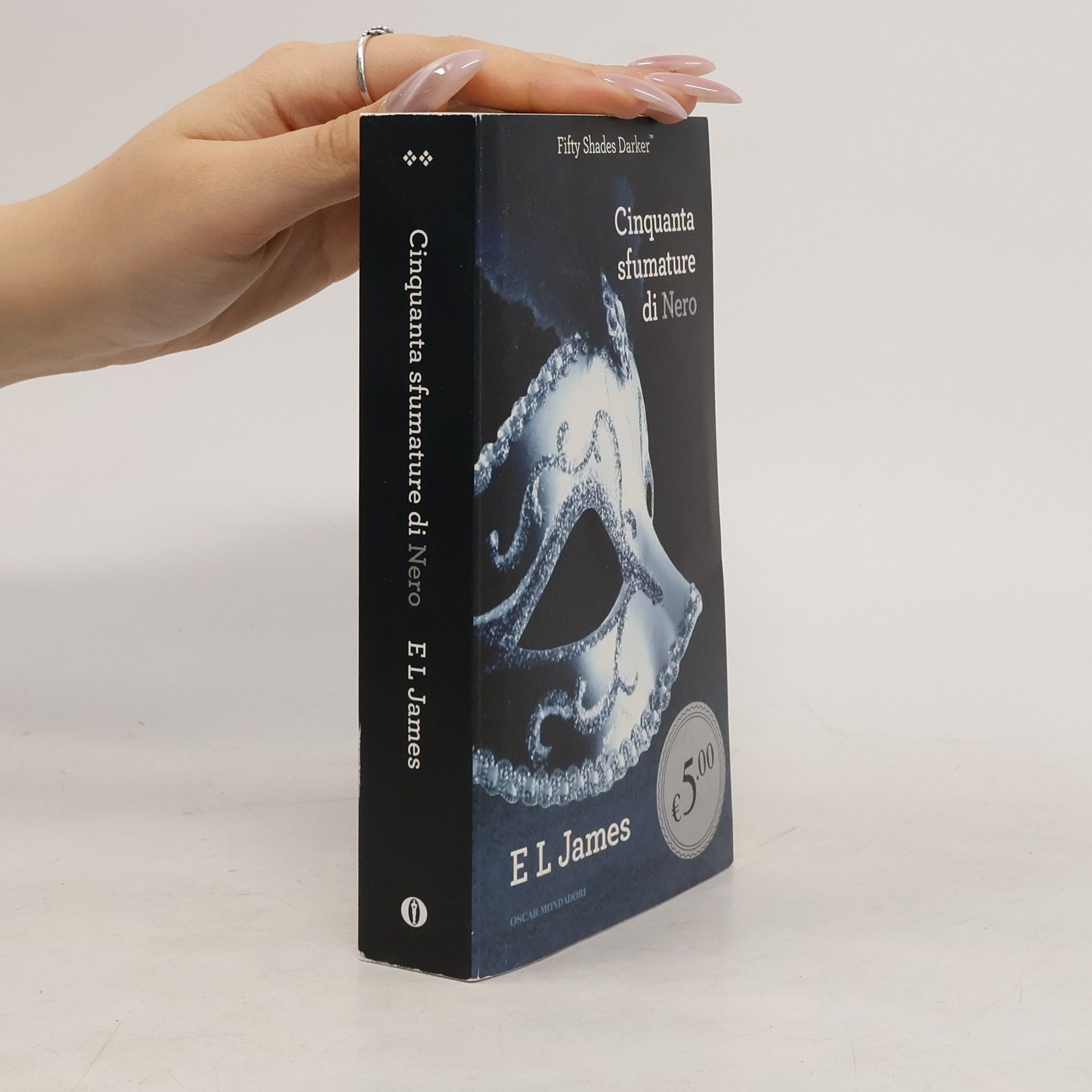 E. L. James Cinquanta sfumature di nero