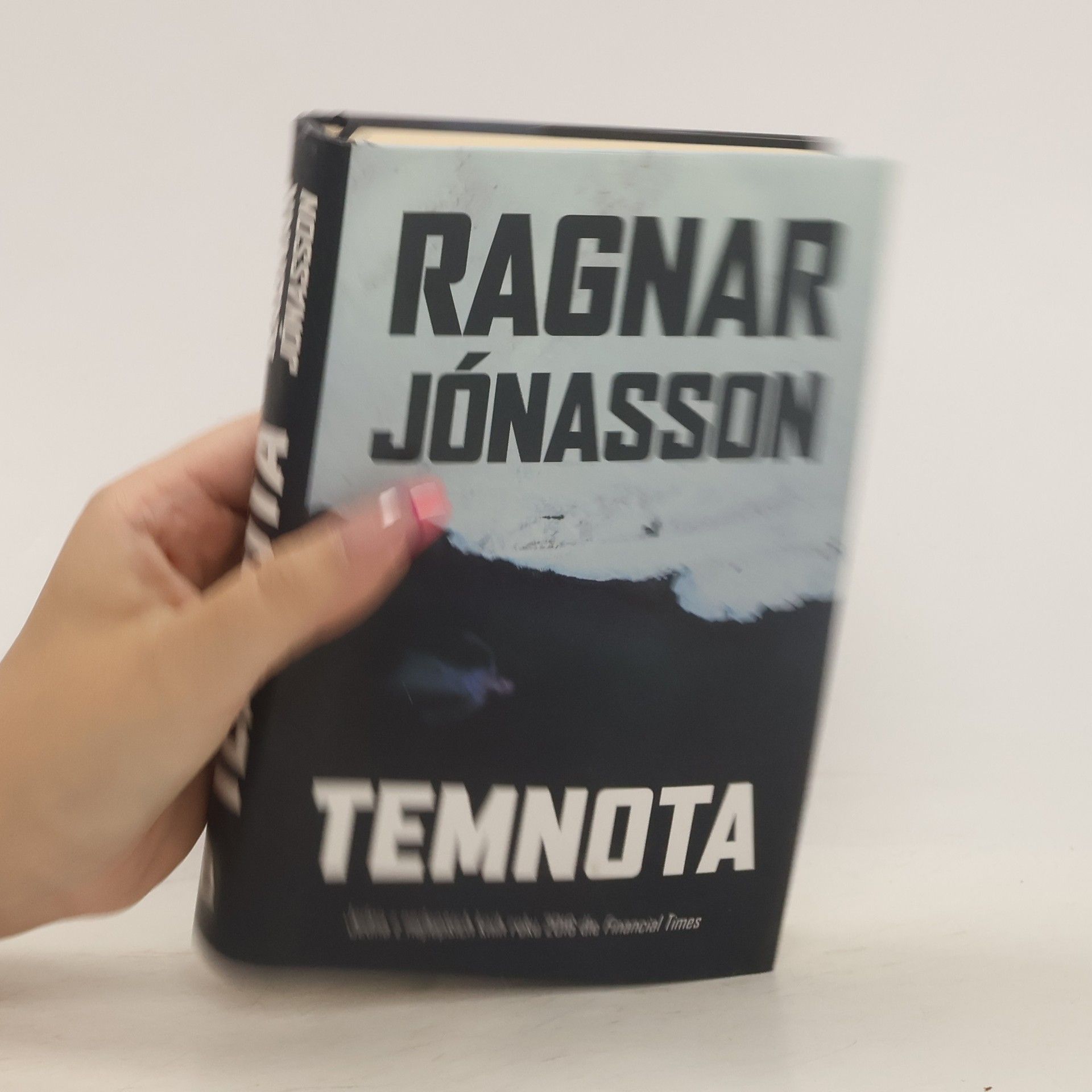 Ragnar Jónasson Temnota