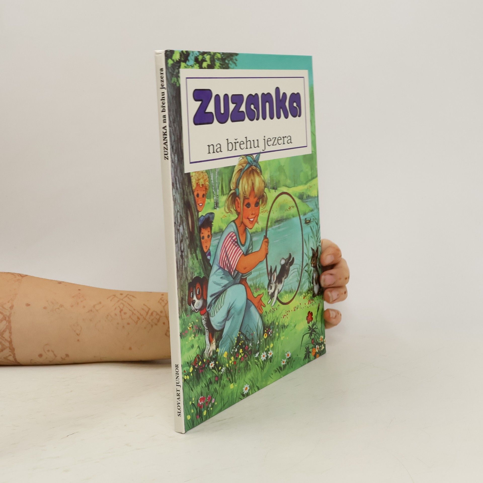 Gilberte Millour Zuzanka na břehu jezera