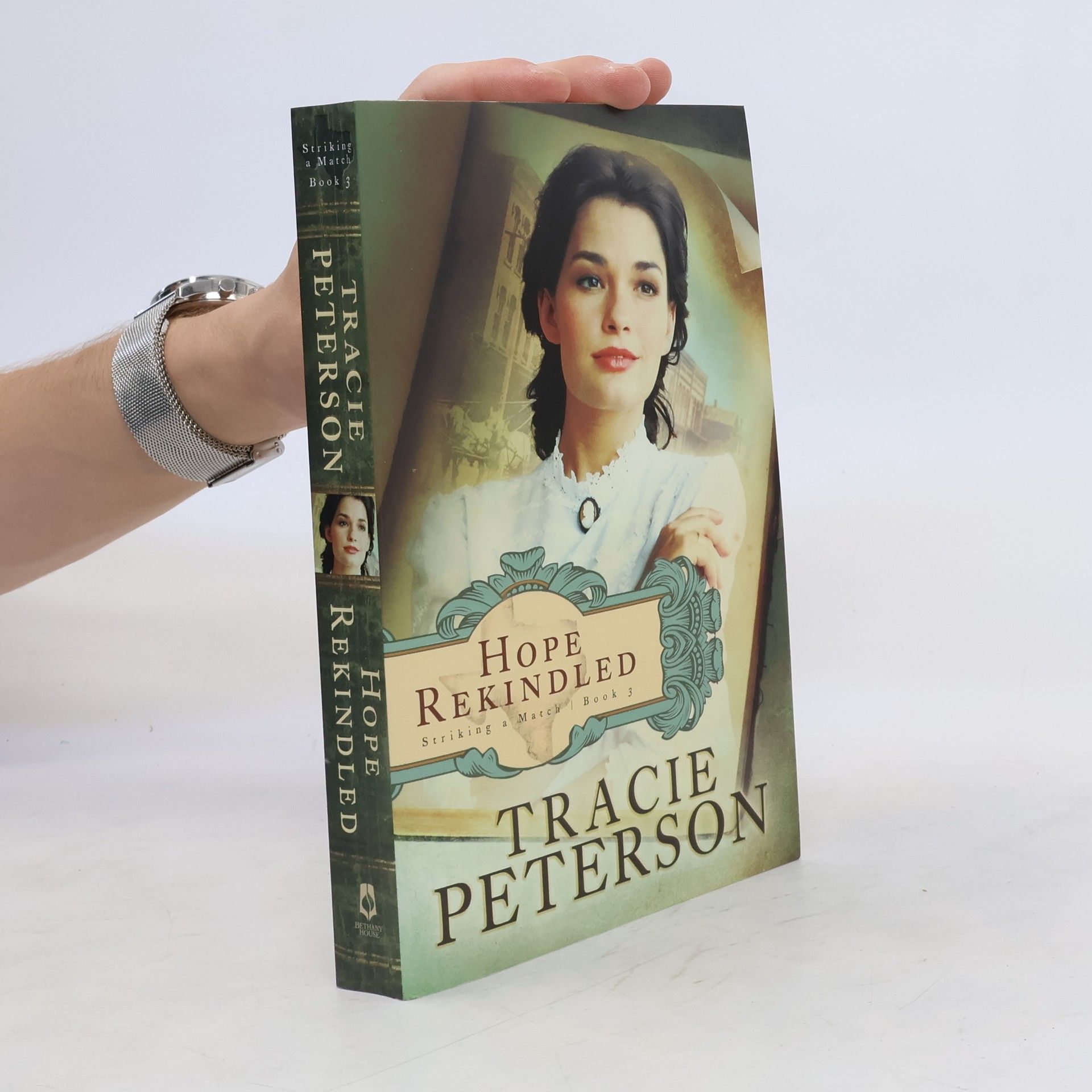 Tracie Peterson Hope Rekindled