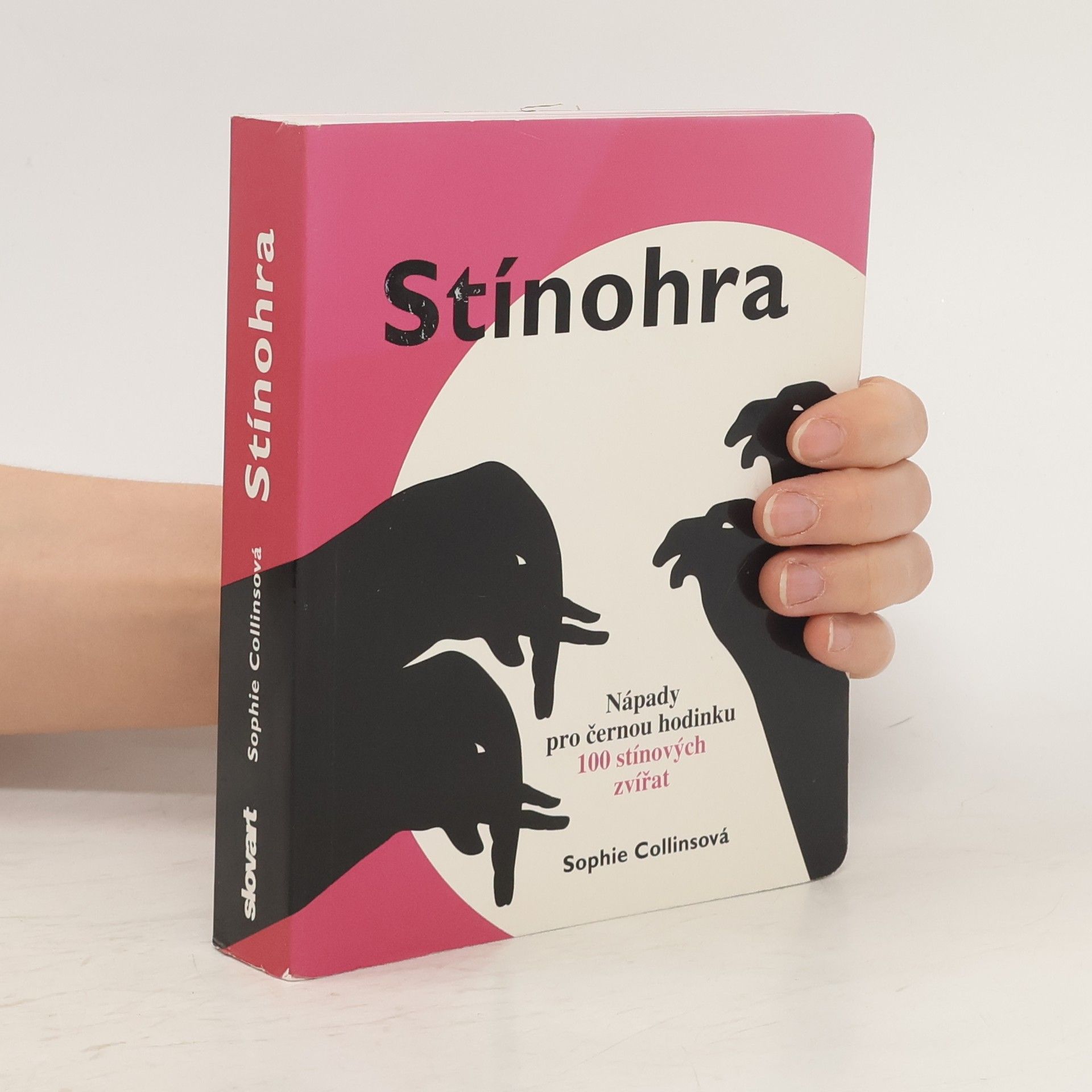 Sophie Collins Stínohra. Nápady pro černou hodinku. 100 stínových zvířat