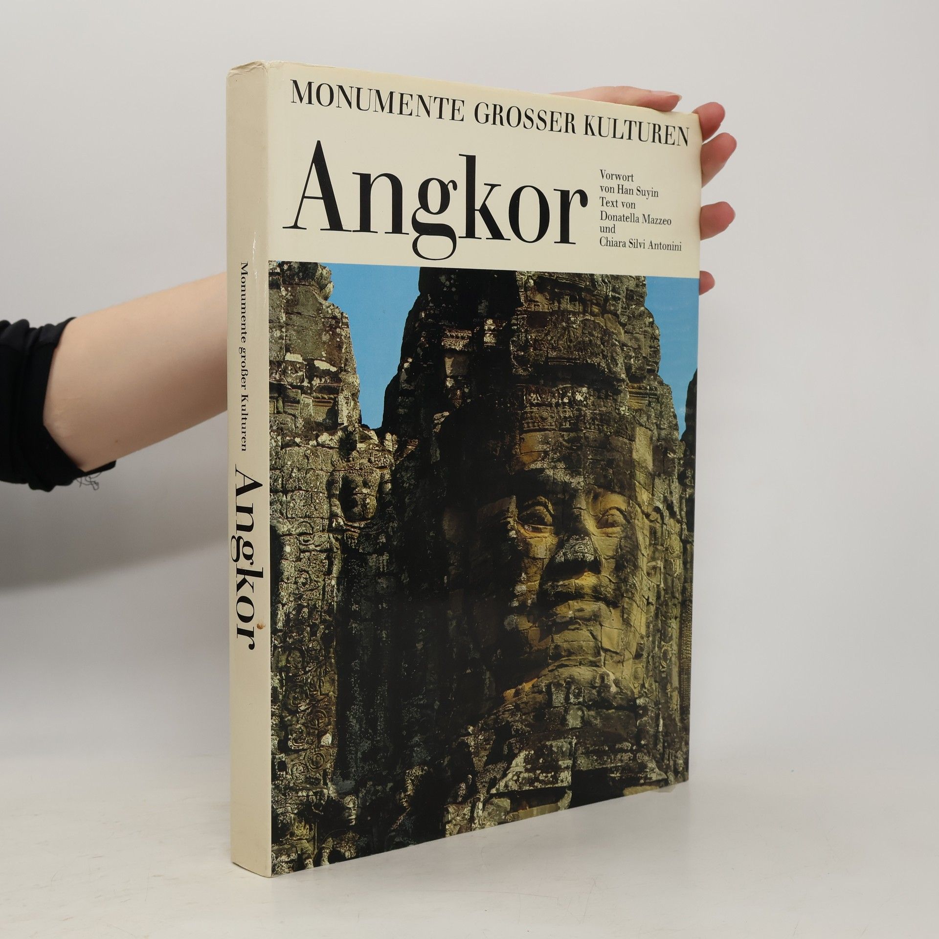 Donatella Mazzeo Angkor