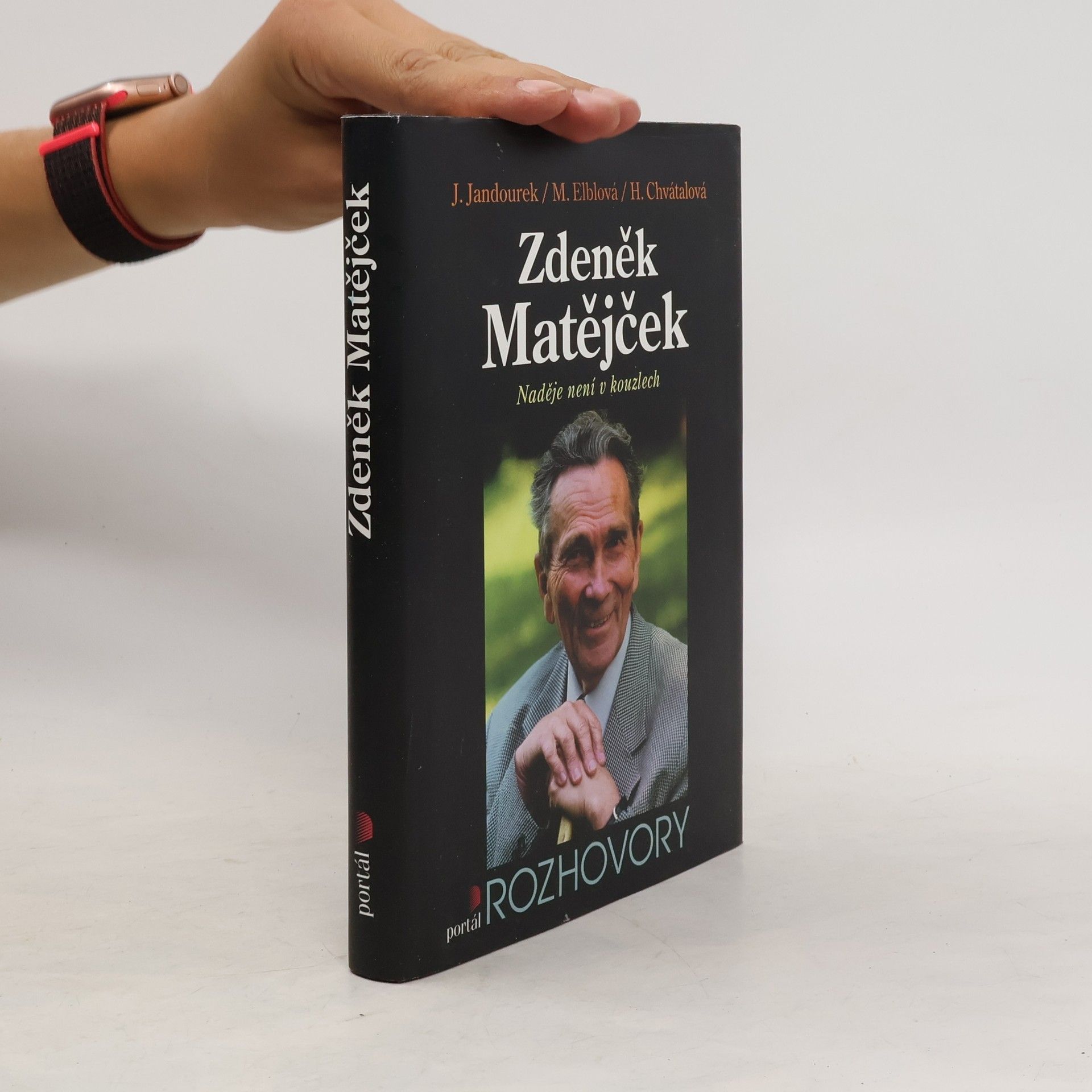 Zdeněk Matějček Zdeněk Matějček. Naděje není v kouzlech
