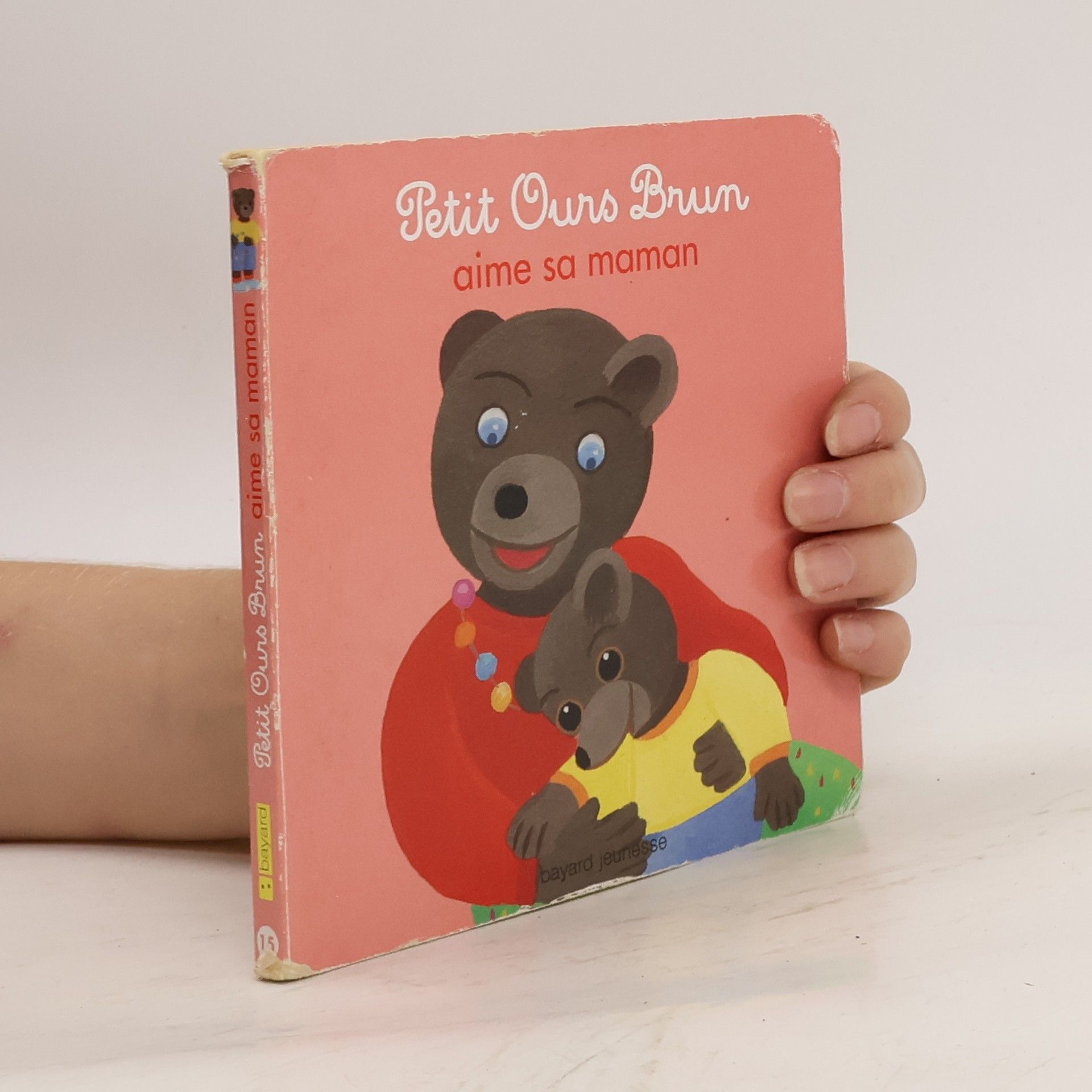 Danie le Bour Petit Ours Brun aime sa maman