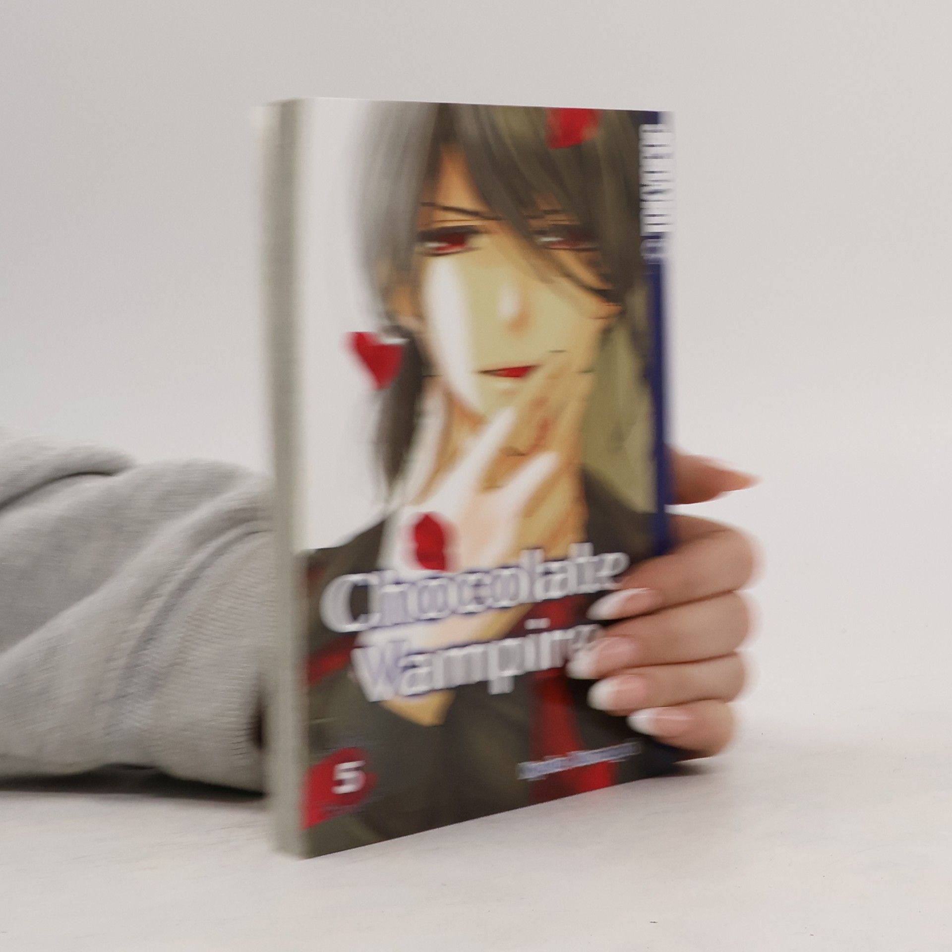 Kyōko Kumagai Chocolate vampire 5