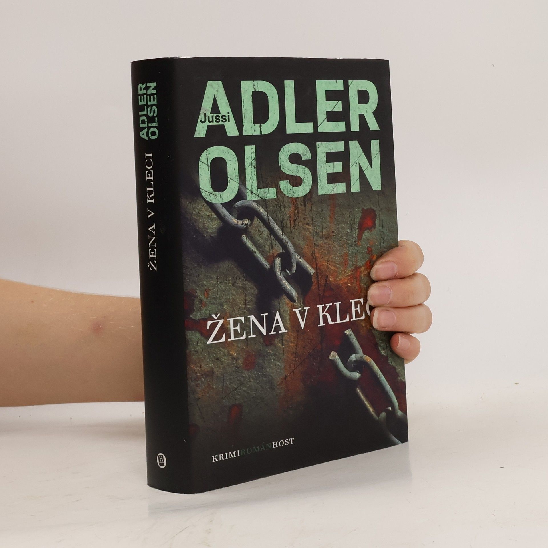 Jussi Adler-Olsen Žena v kleci