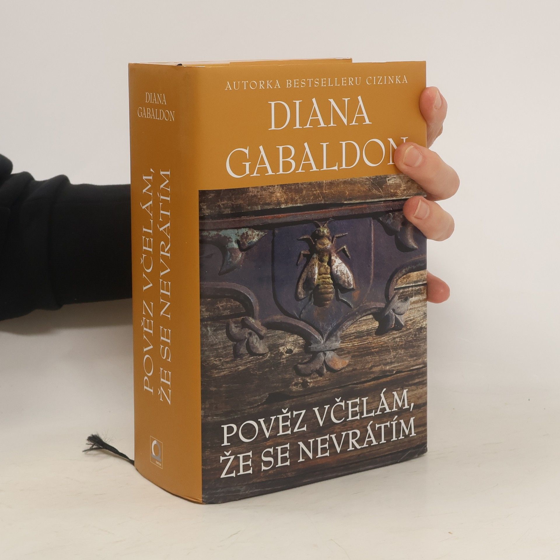 Diana Gabaldon Pověz včelám, že se nevrátím