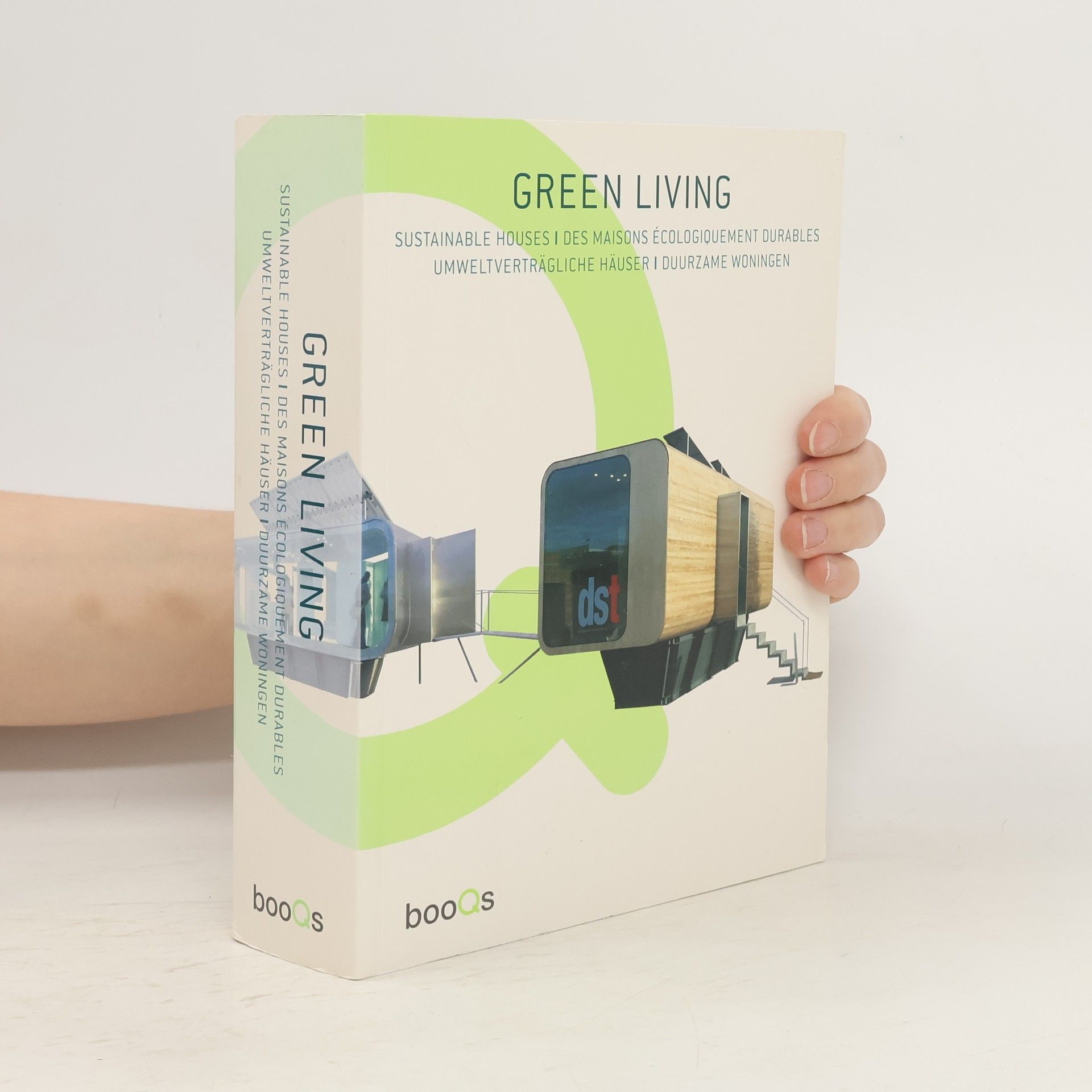 Àlex Sánchez Vidiella Green living : sustainable houses
