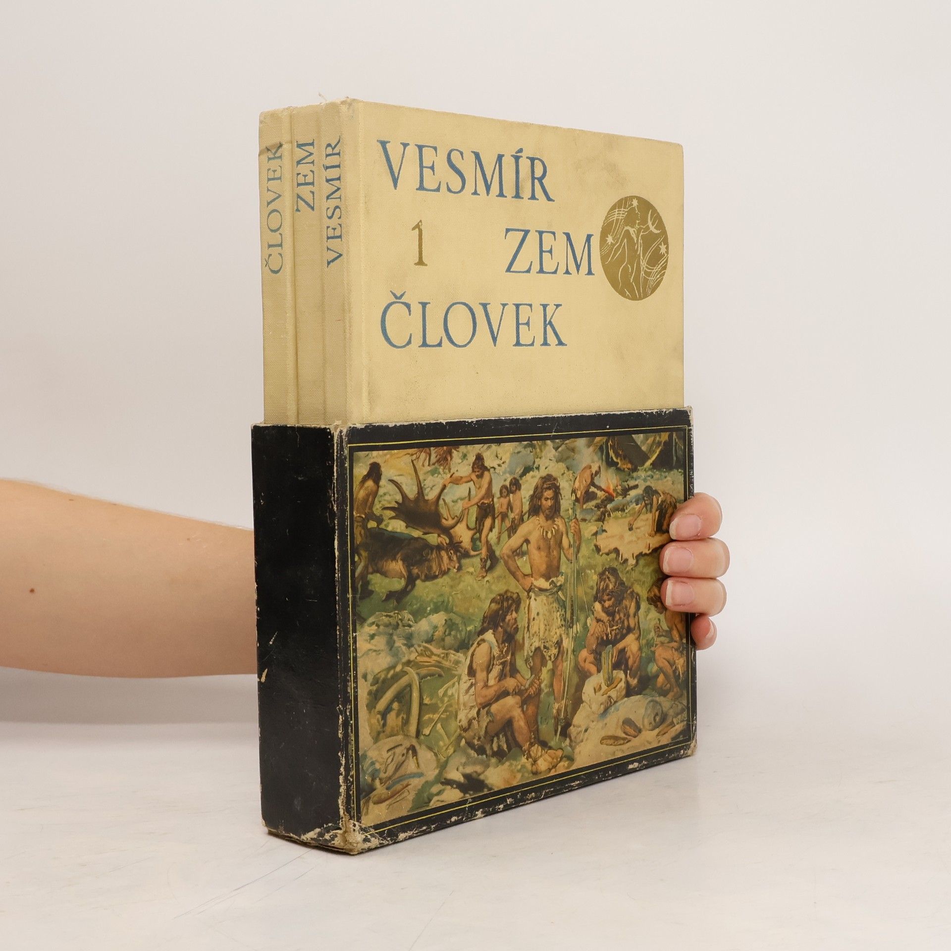 Collectif d'auteurs Vesmír Zem Človek 1
