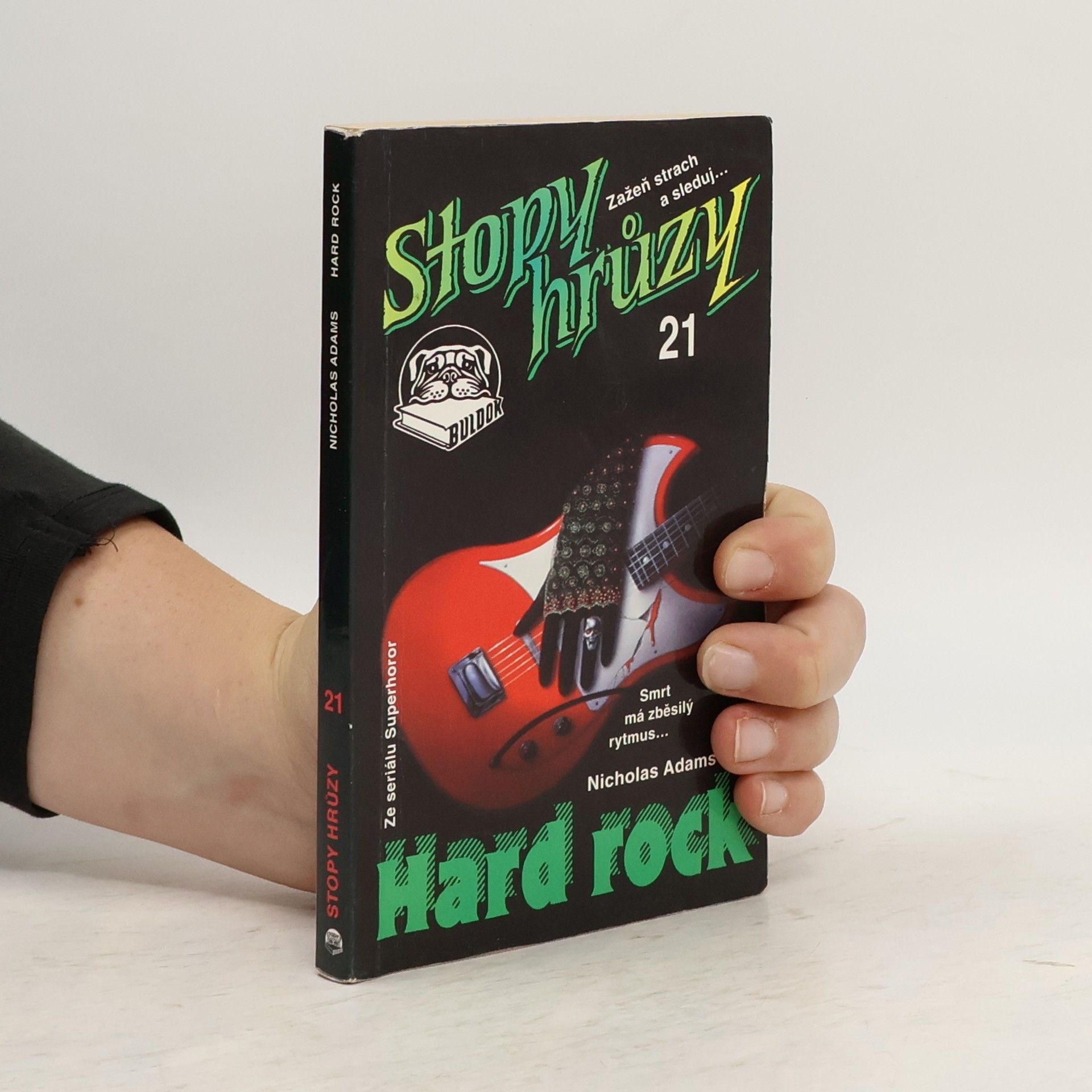 James D. MacDonald Hard rock. Stopy hrůzy 21