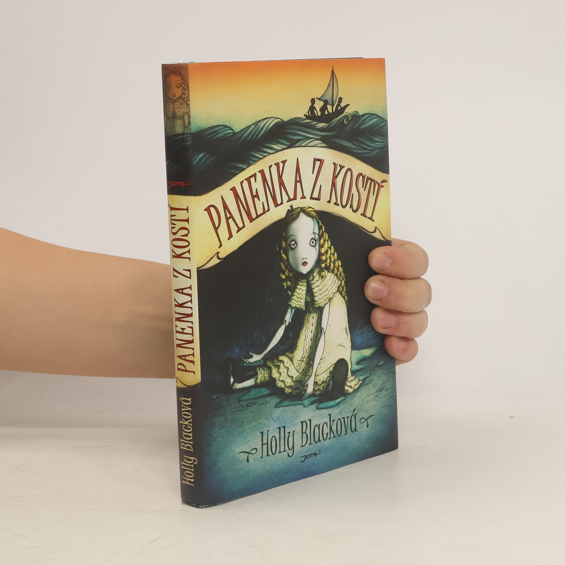 Holly Black Panenka z kostí