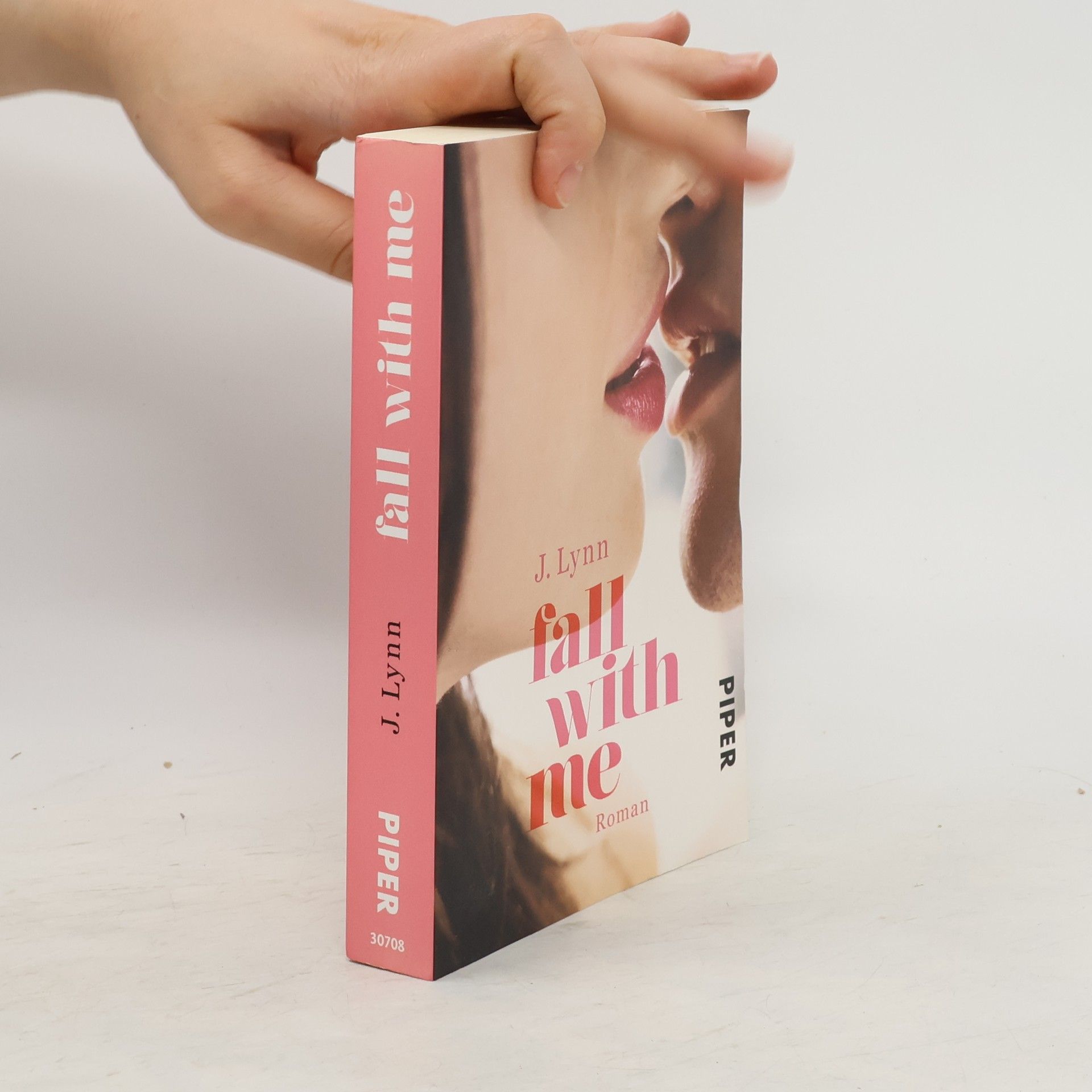 Jennifer Armentrout Fall with me