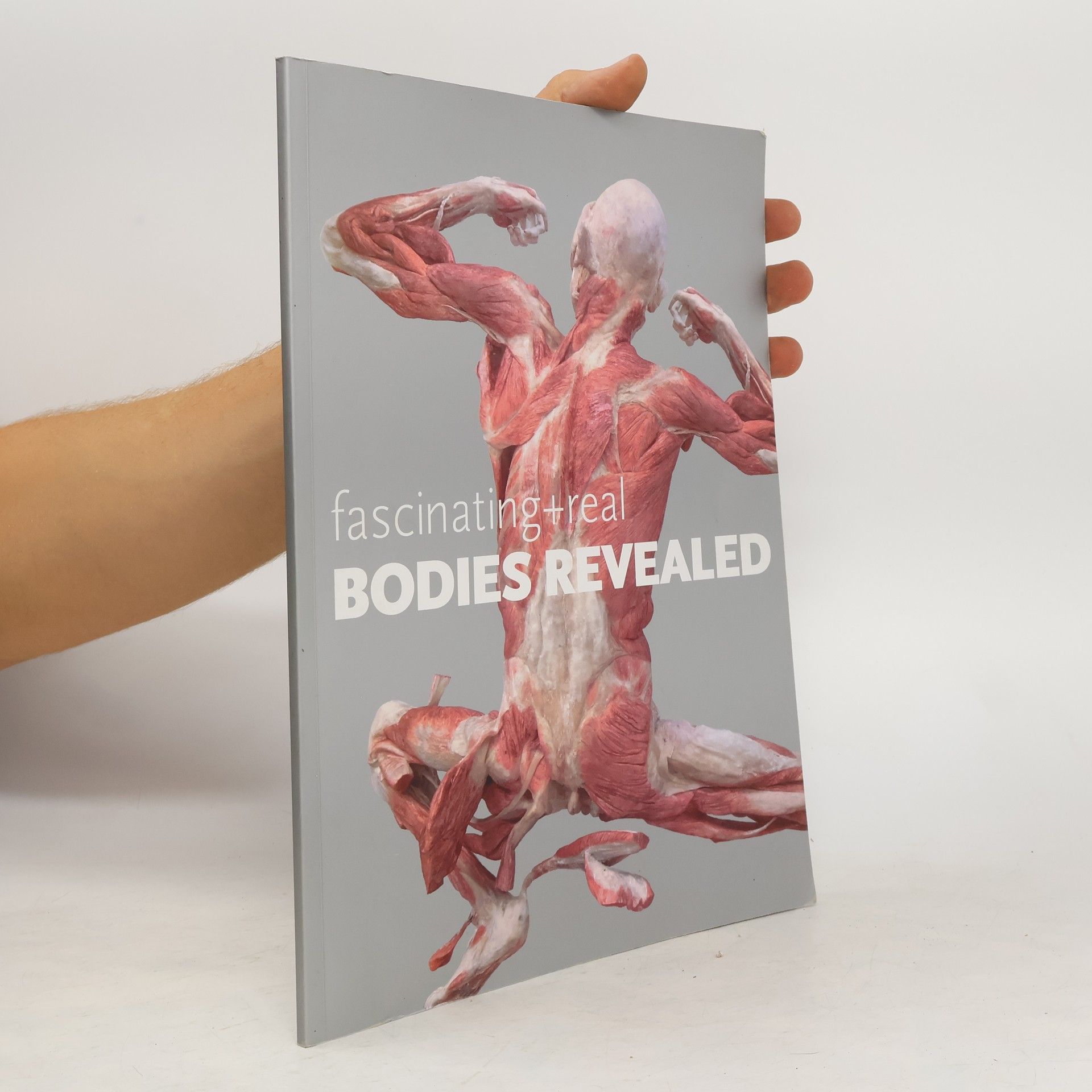 AA.VV. Fascinating + real bodies revealed
