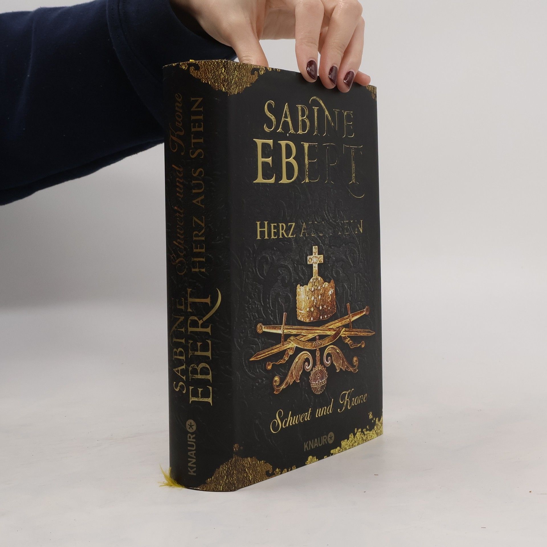 Sabine Ebert Herz aus Stein
