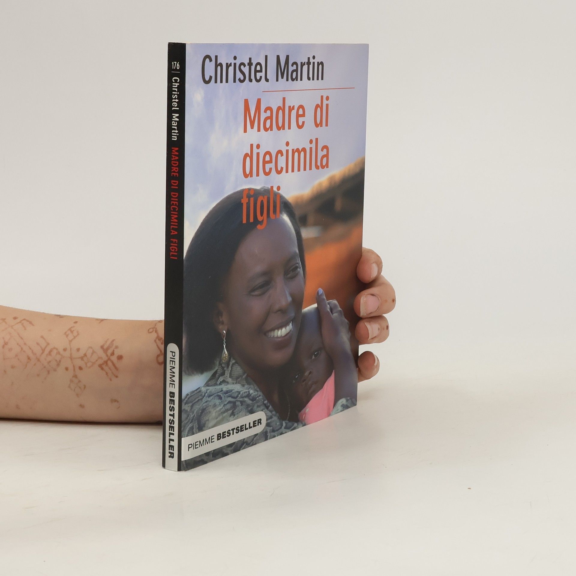 Christel Martin Madre di diecimila figli