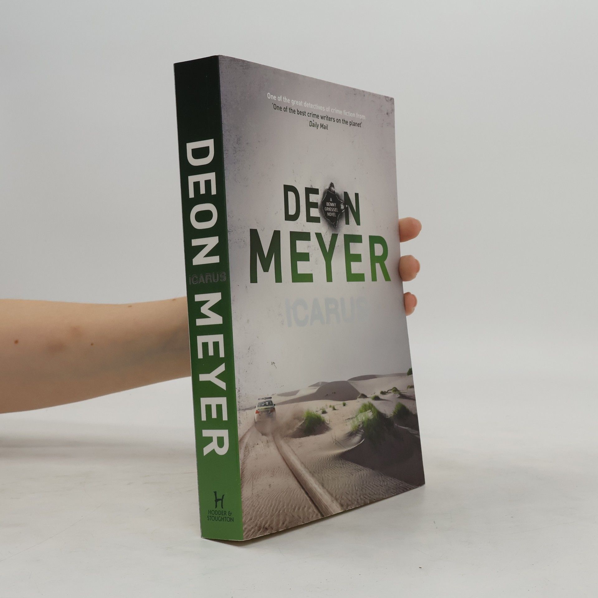 Deon Meyer Icarus