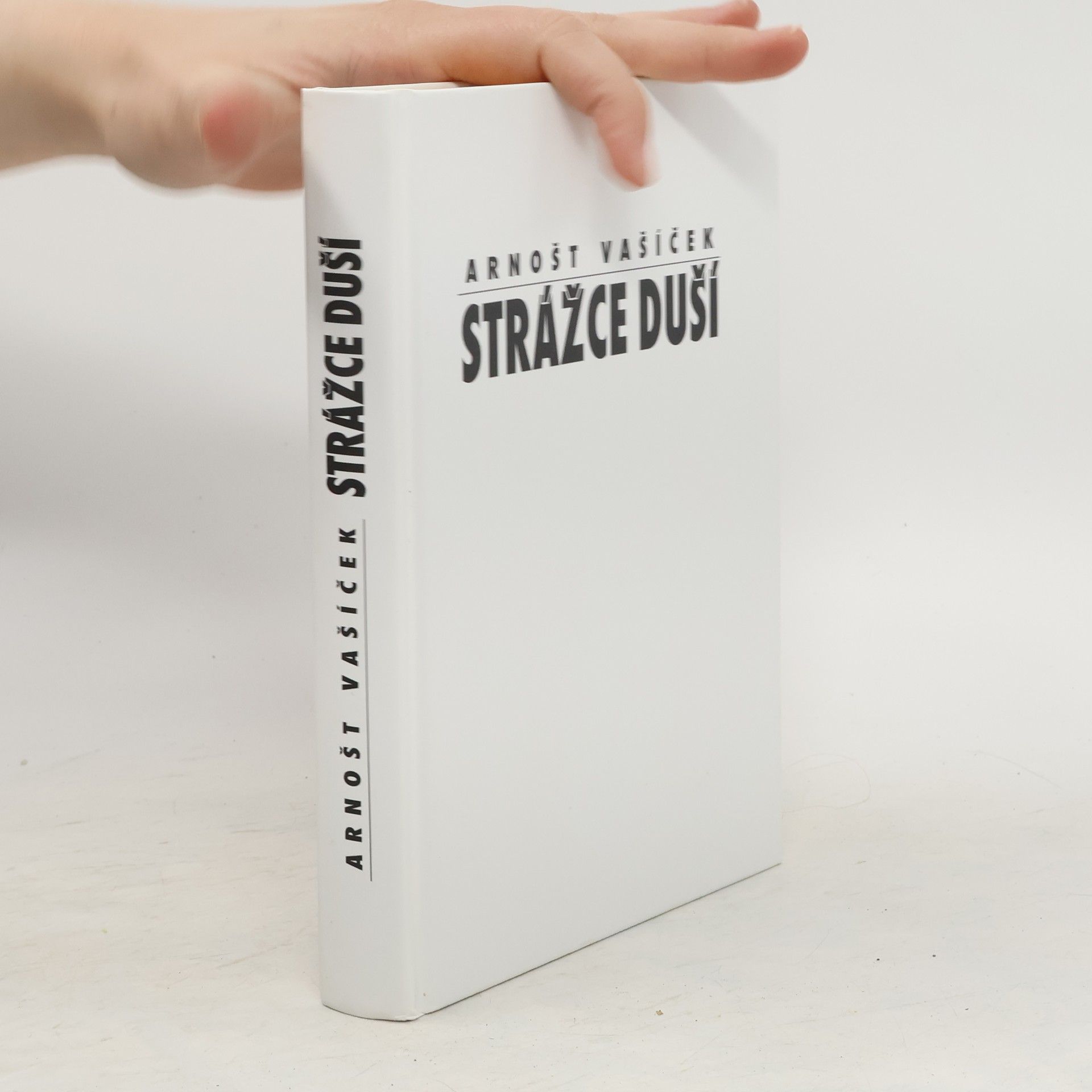 Arnošt Vašíček Strážce duší