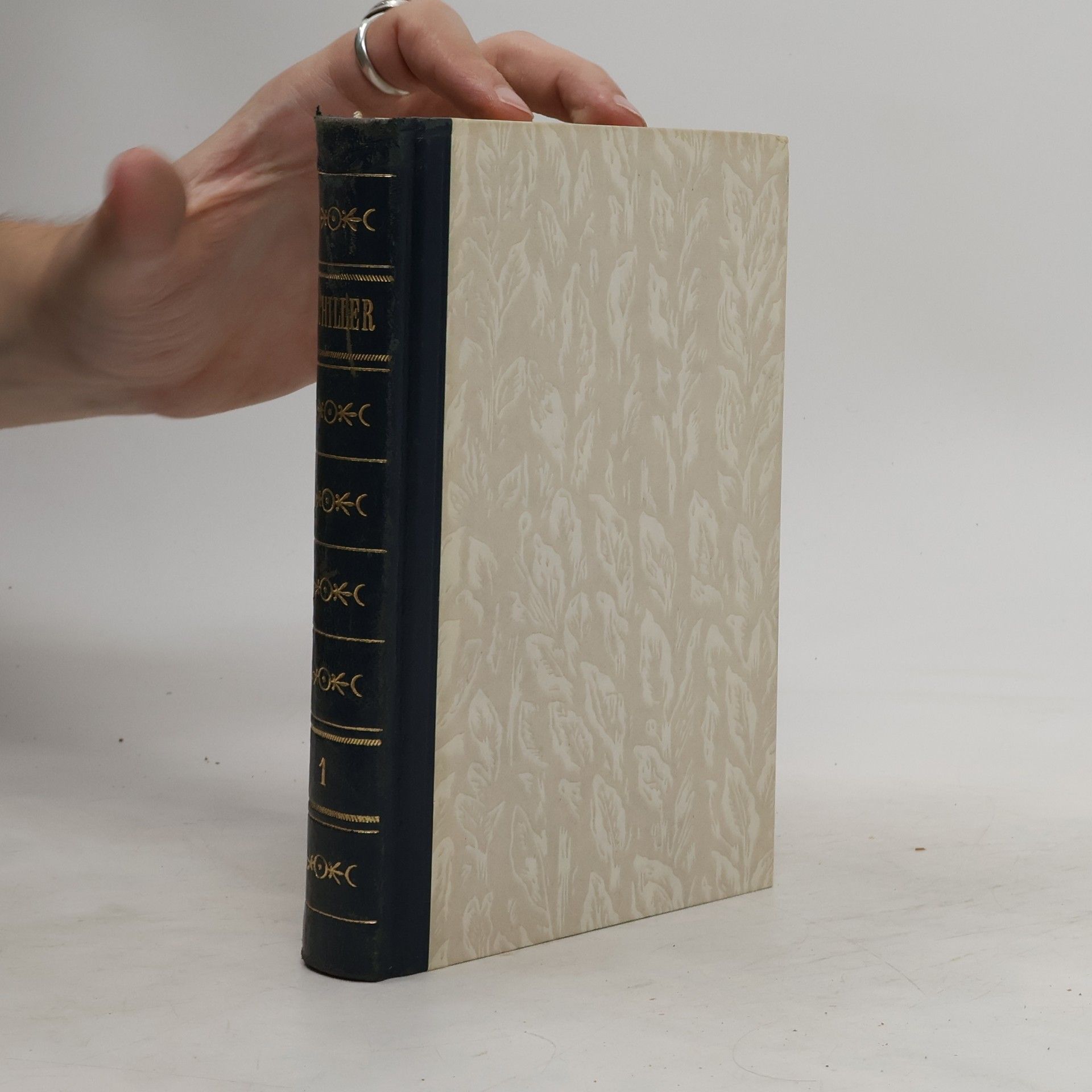 Friedrich Schiller Gesammelte Werke in fünf Bänden. Band 1