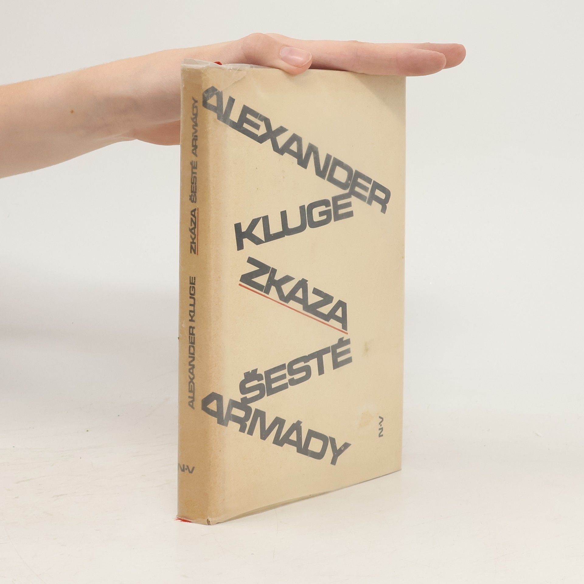 Alexander Kluge Zkáza šesté armády