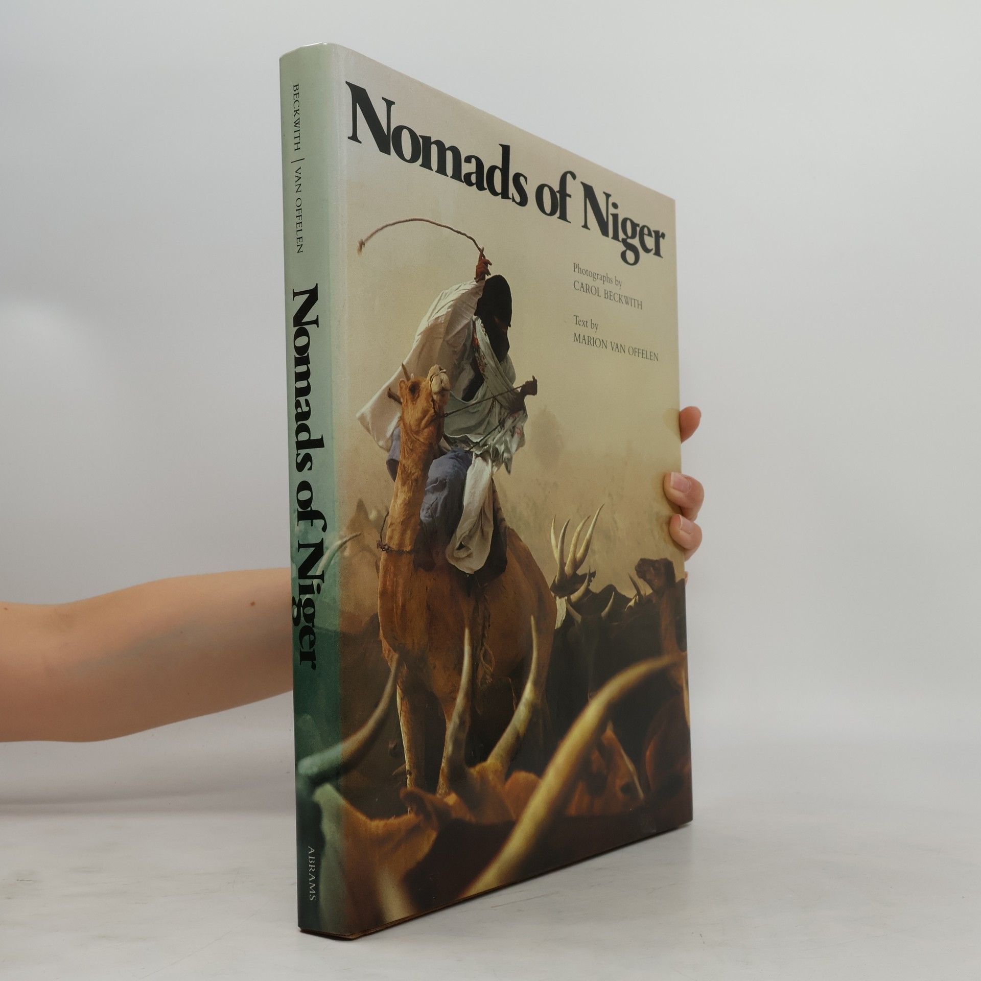 Marion van Offelen Nomads of Niger