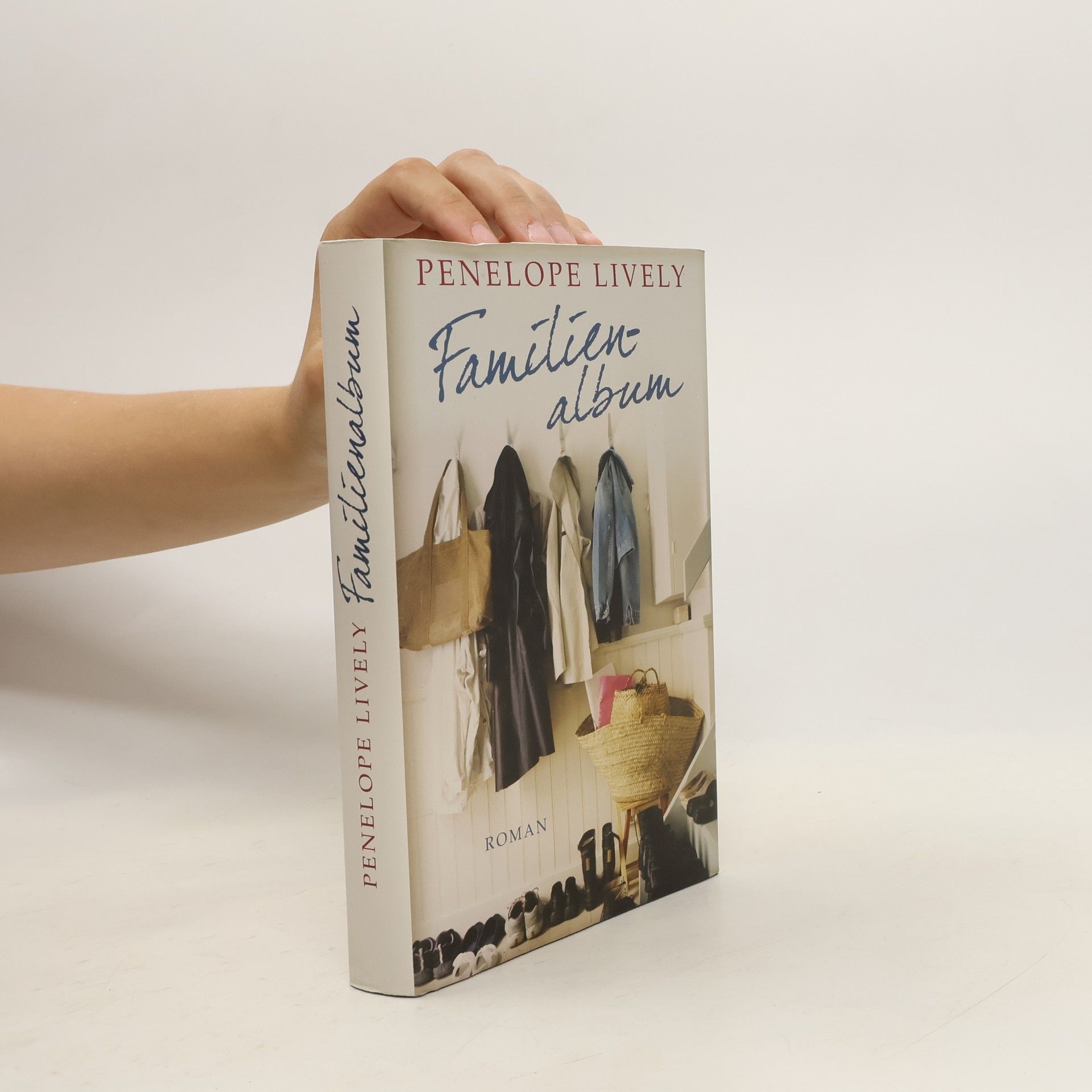 Penelope Lively Familienalbum