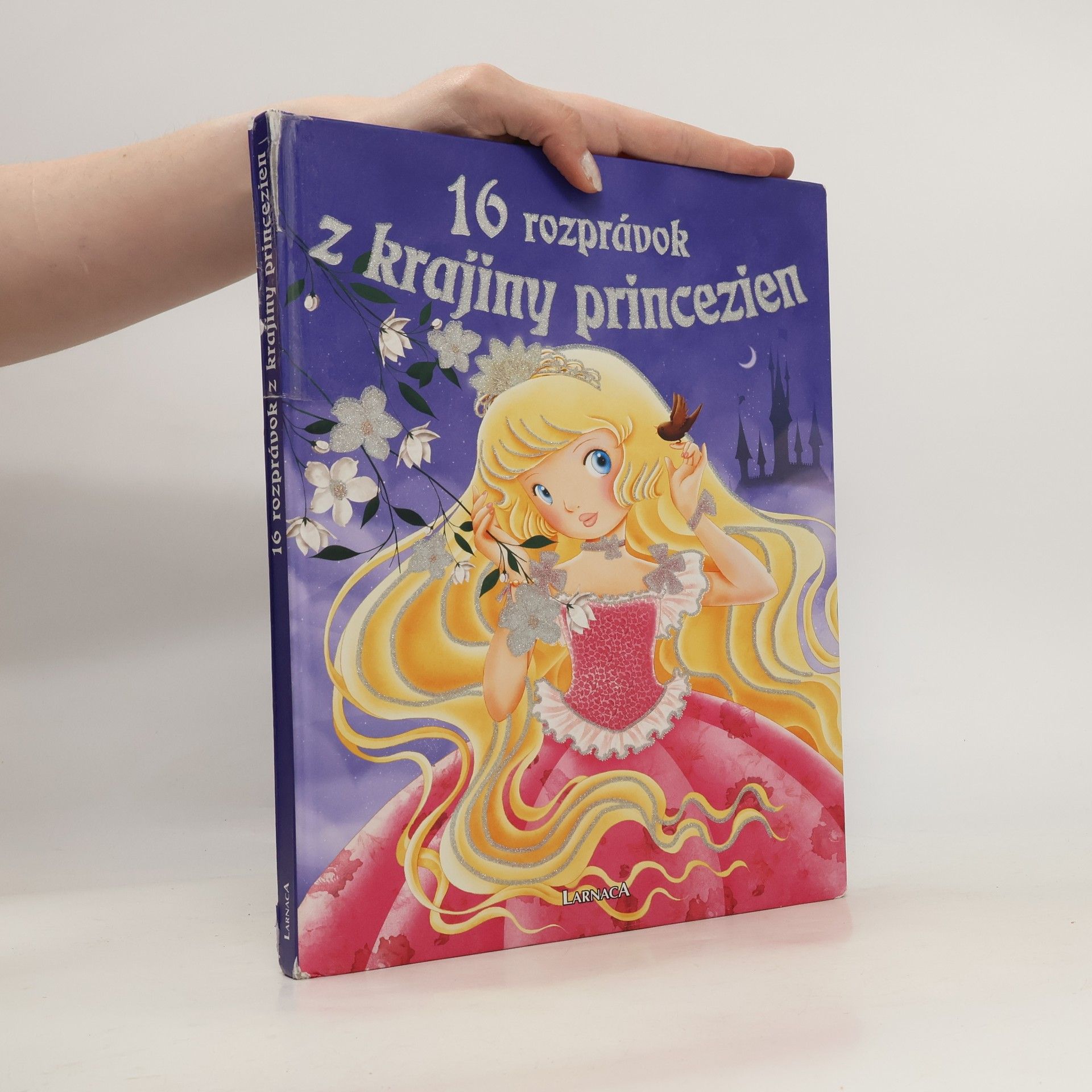 Lenia Major 16 rozprávok z krajiny princezien